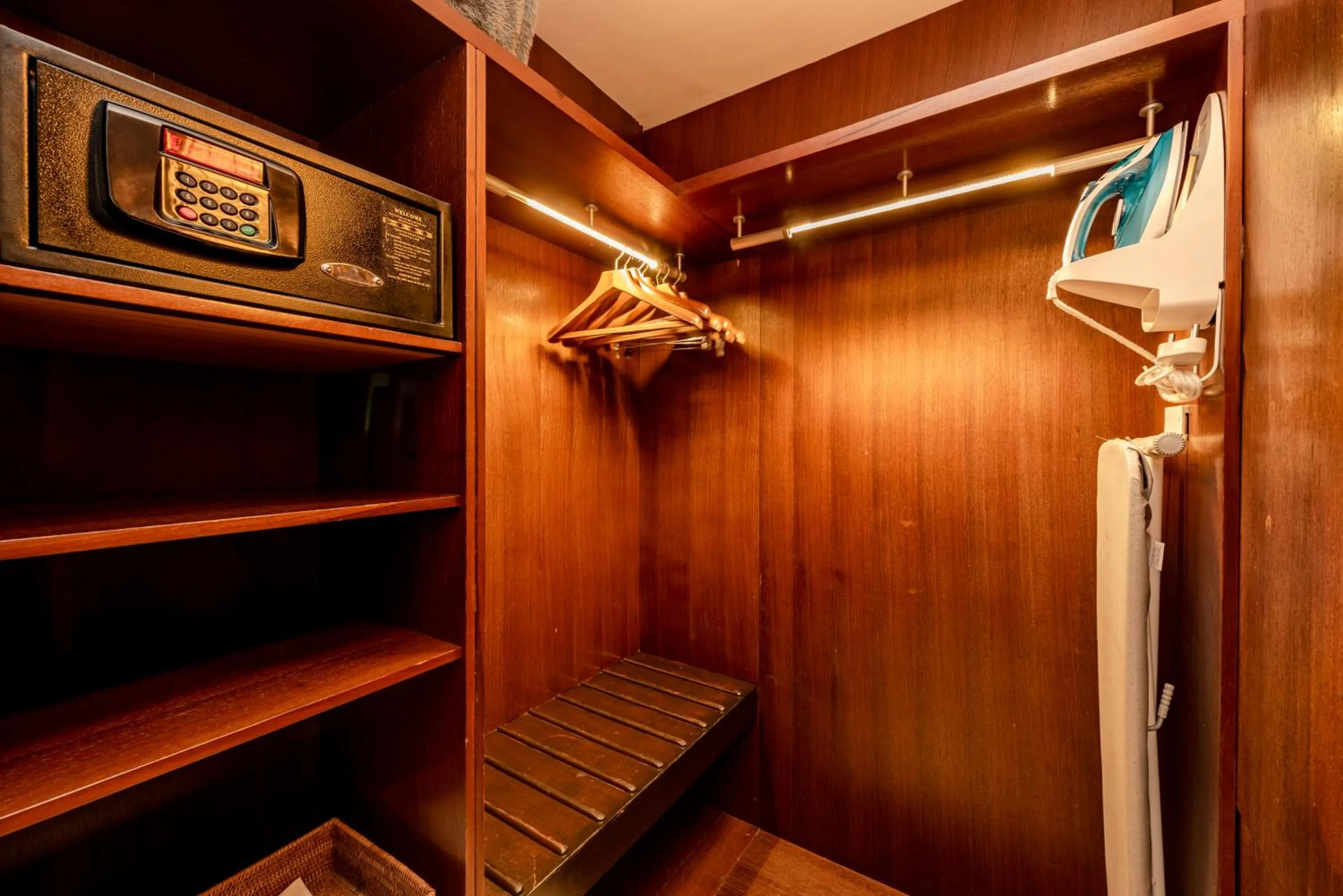 safe in Pezula Nature Retreat