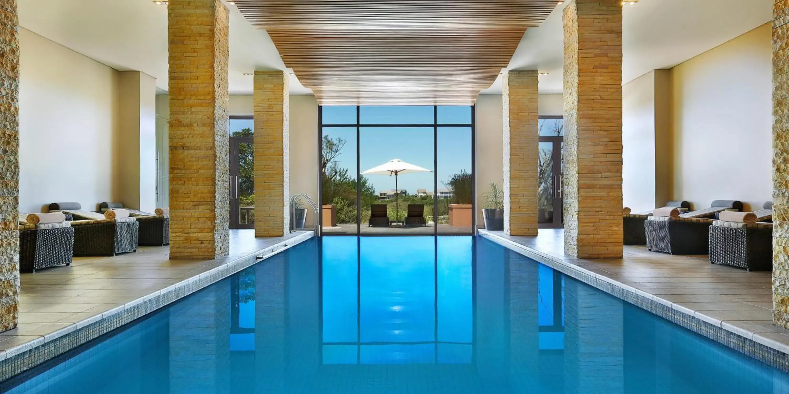 Swimming pool in Pezula Nature Retreat Swimming pool in Pezula Nature Retreat