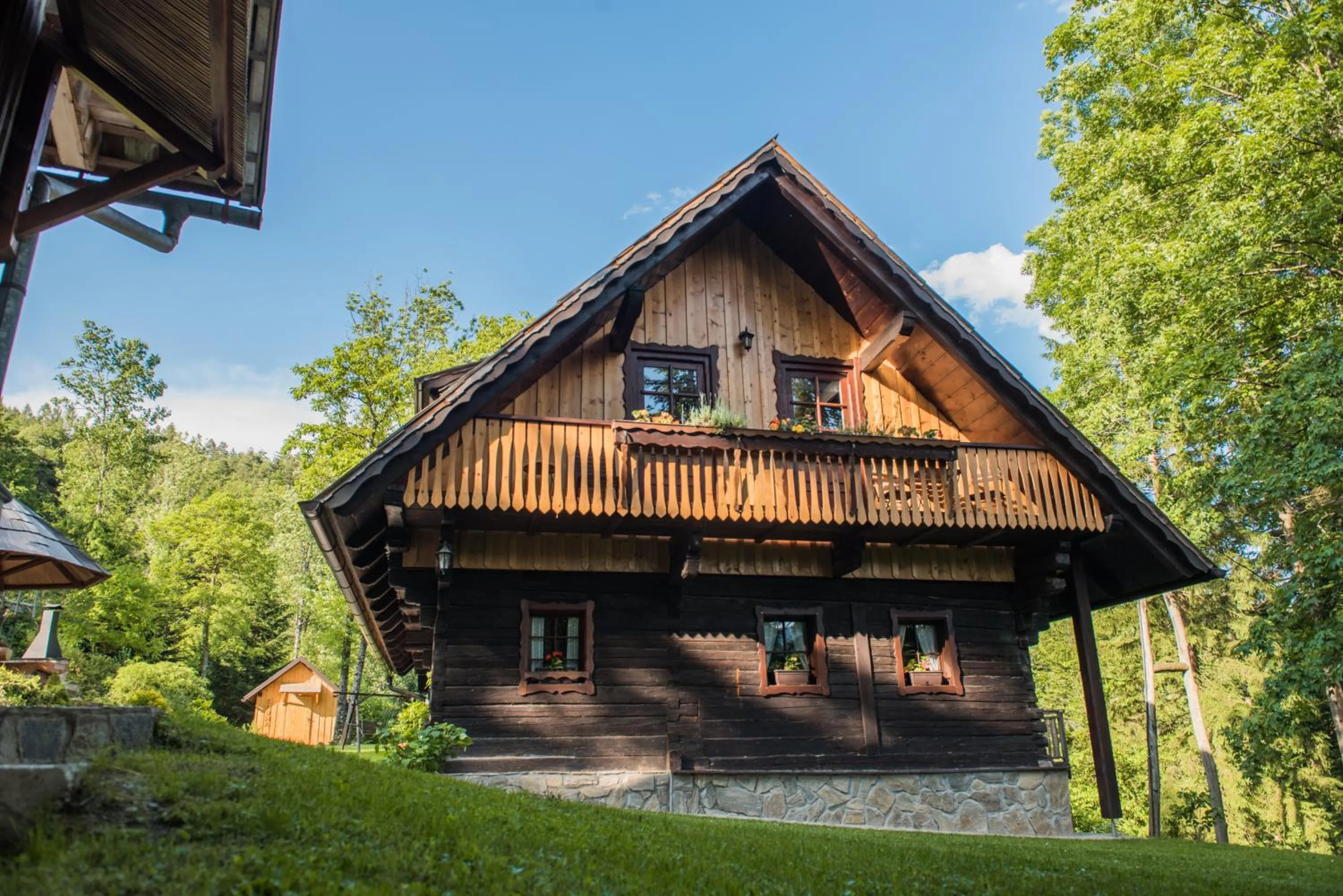 Počitniška hiša Koča Dobnik