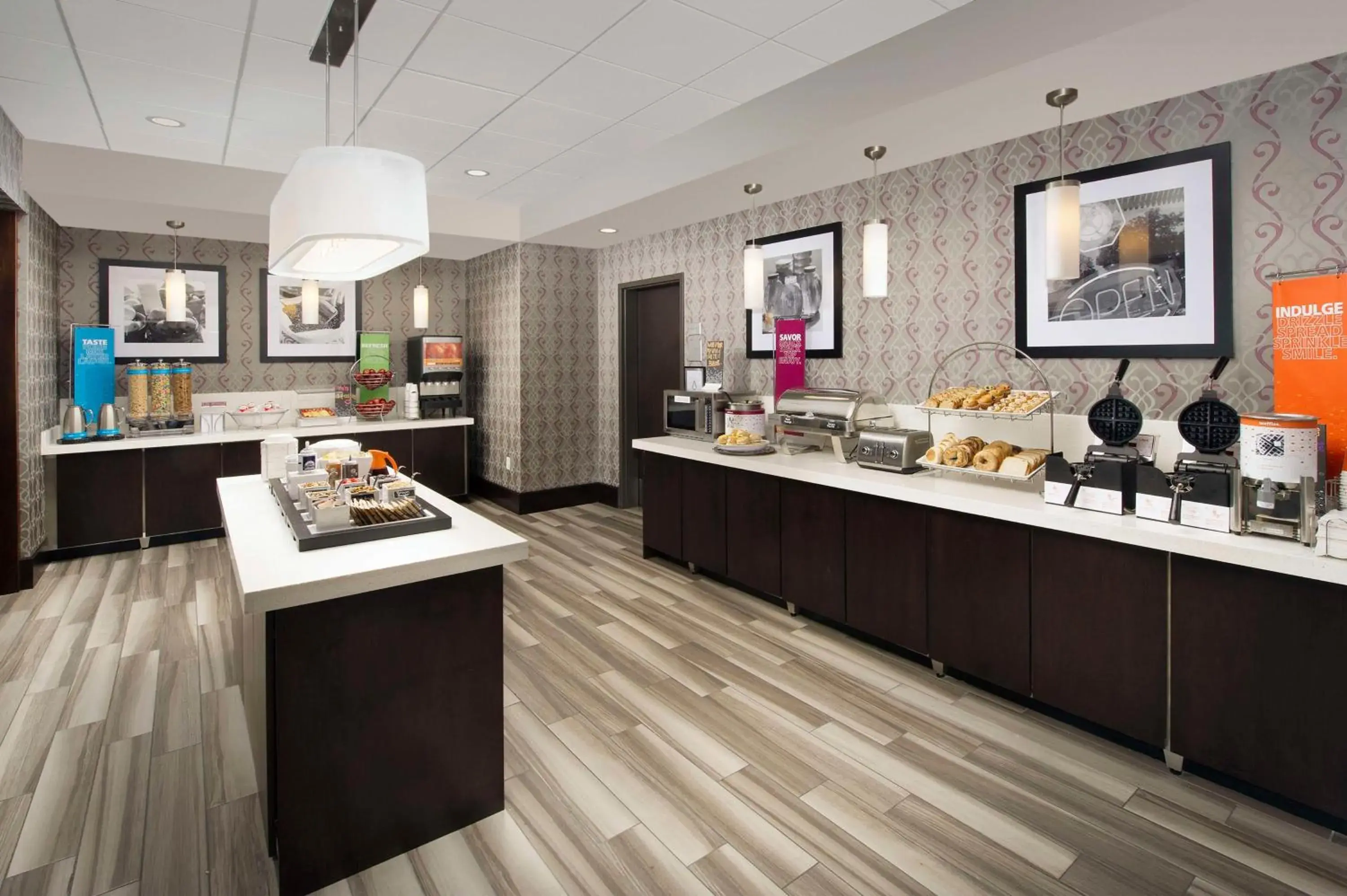 Breakfast in Hampton Inn by Hilton Hattiesburg Breakfast in Hampton Inn by Hilton Hattiesburg