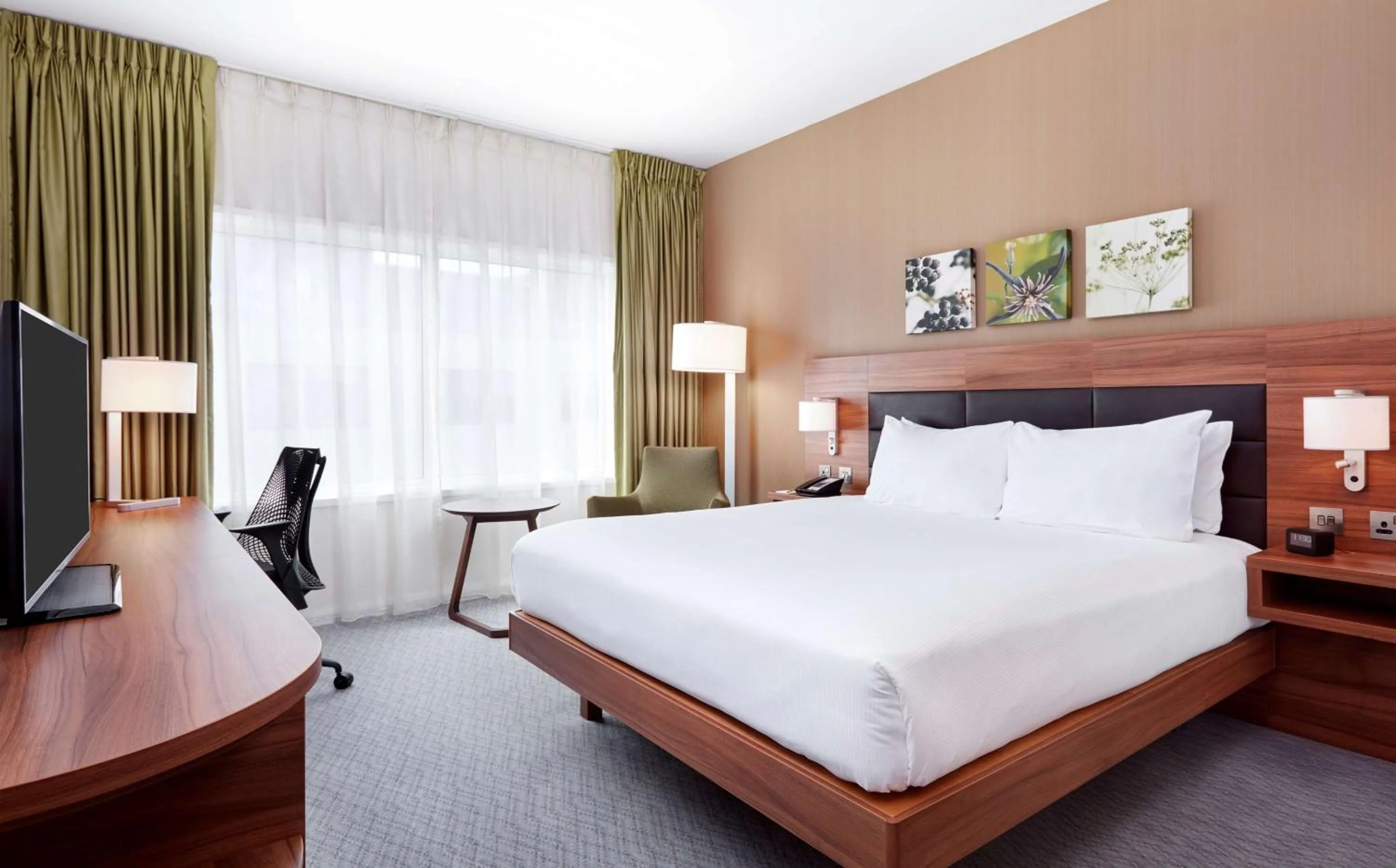 Bedroom, Bed in Hilton Garden Inn Sunderland