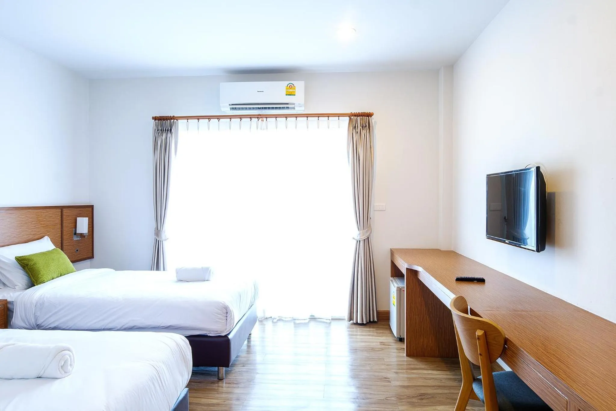 Day, Bed in Donchan Residence