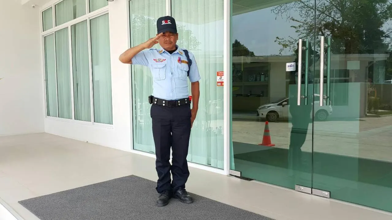 Staff in Donchan Residence