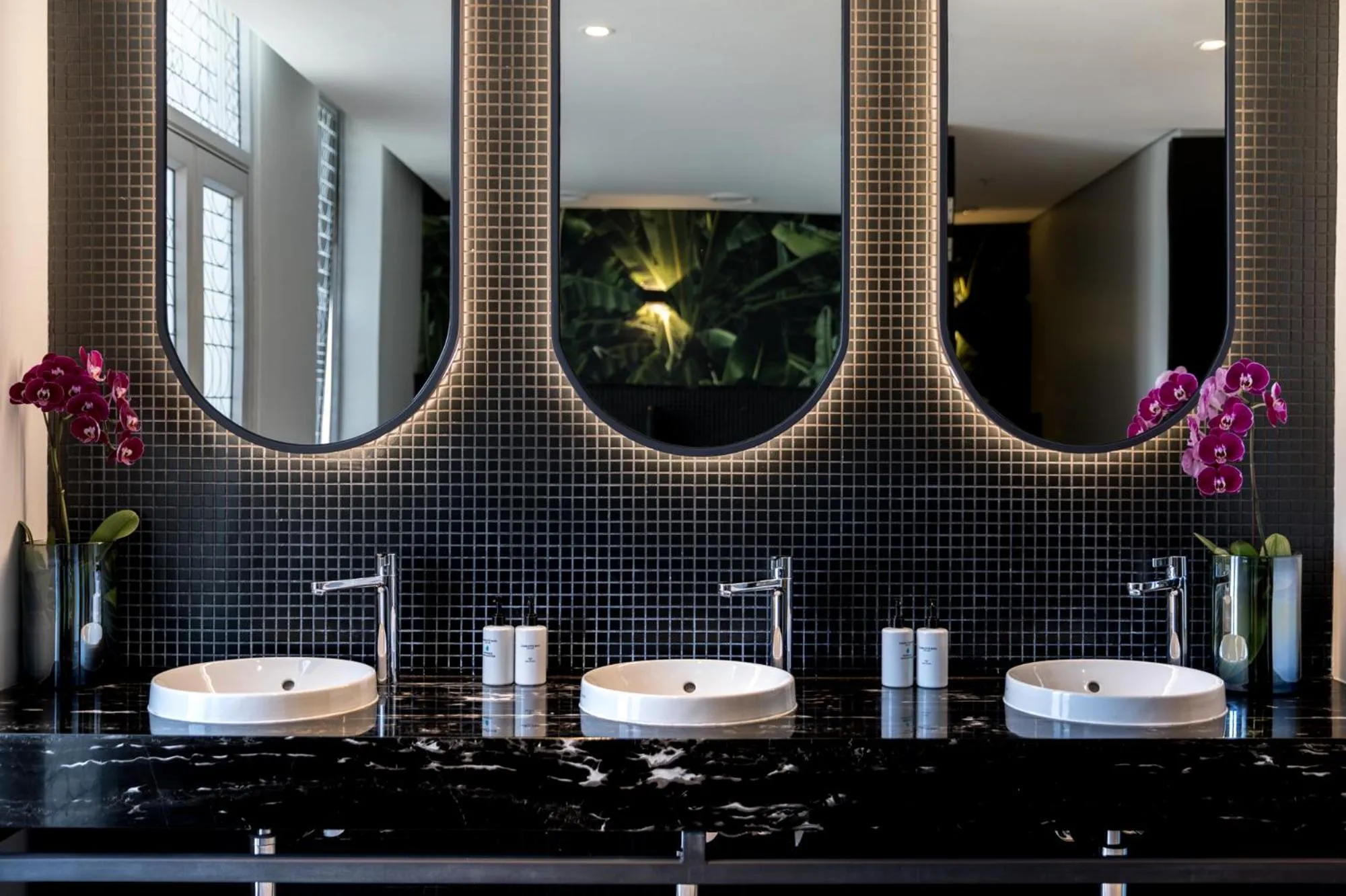 Bathroom in The Capital 15 on Orange Hotel & Spa