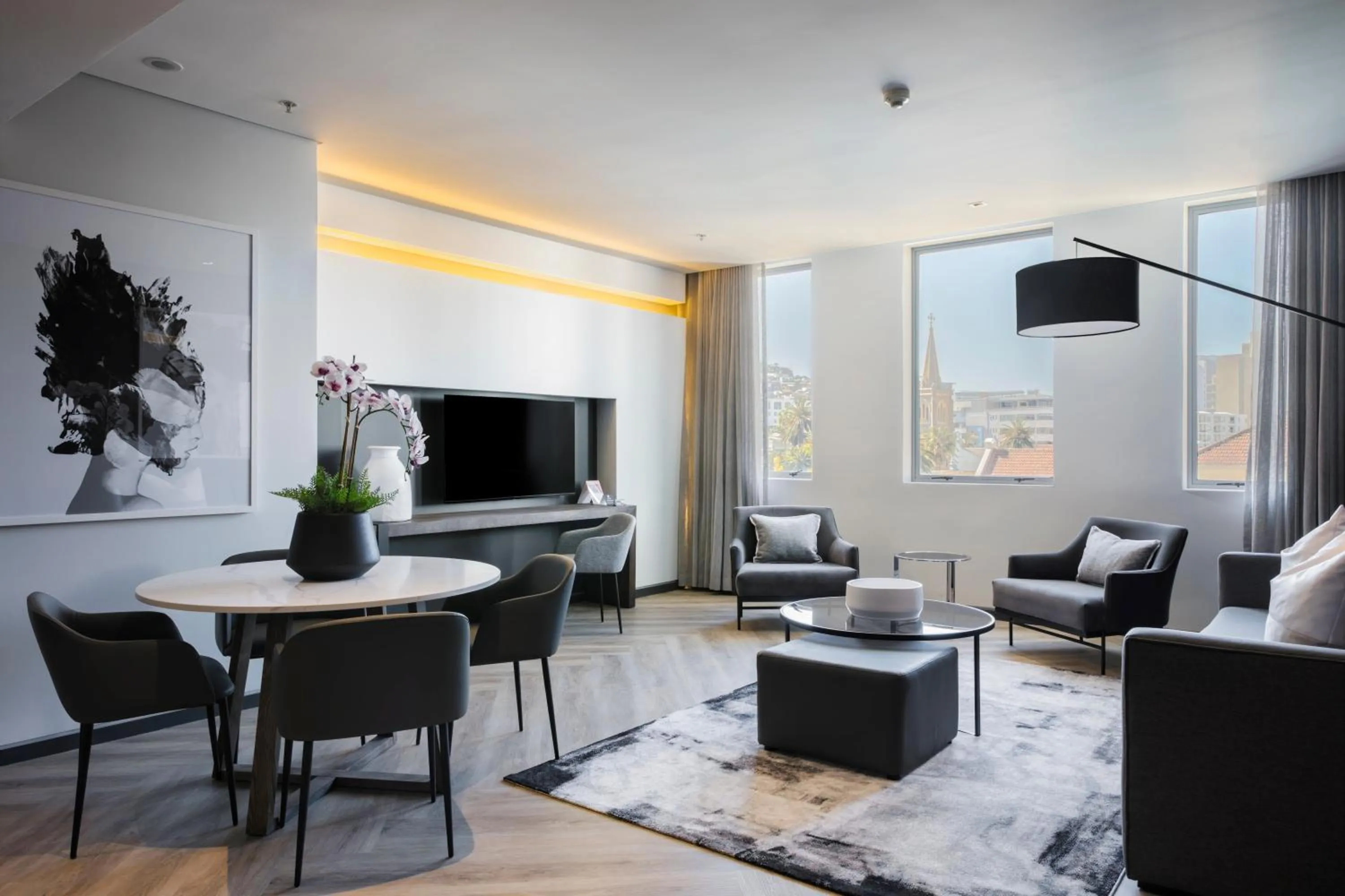 Dining area in The Capital 15 on Orange Hotel & Spa