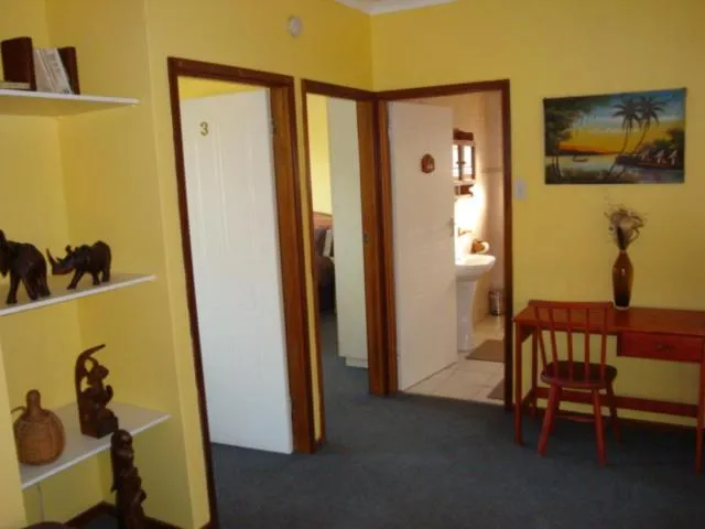 Flintstones Guest House Durban