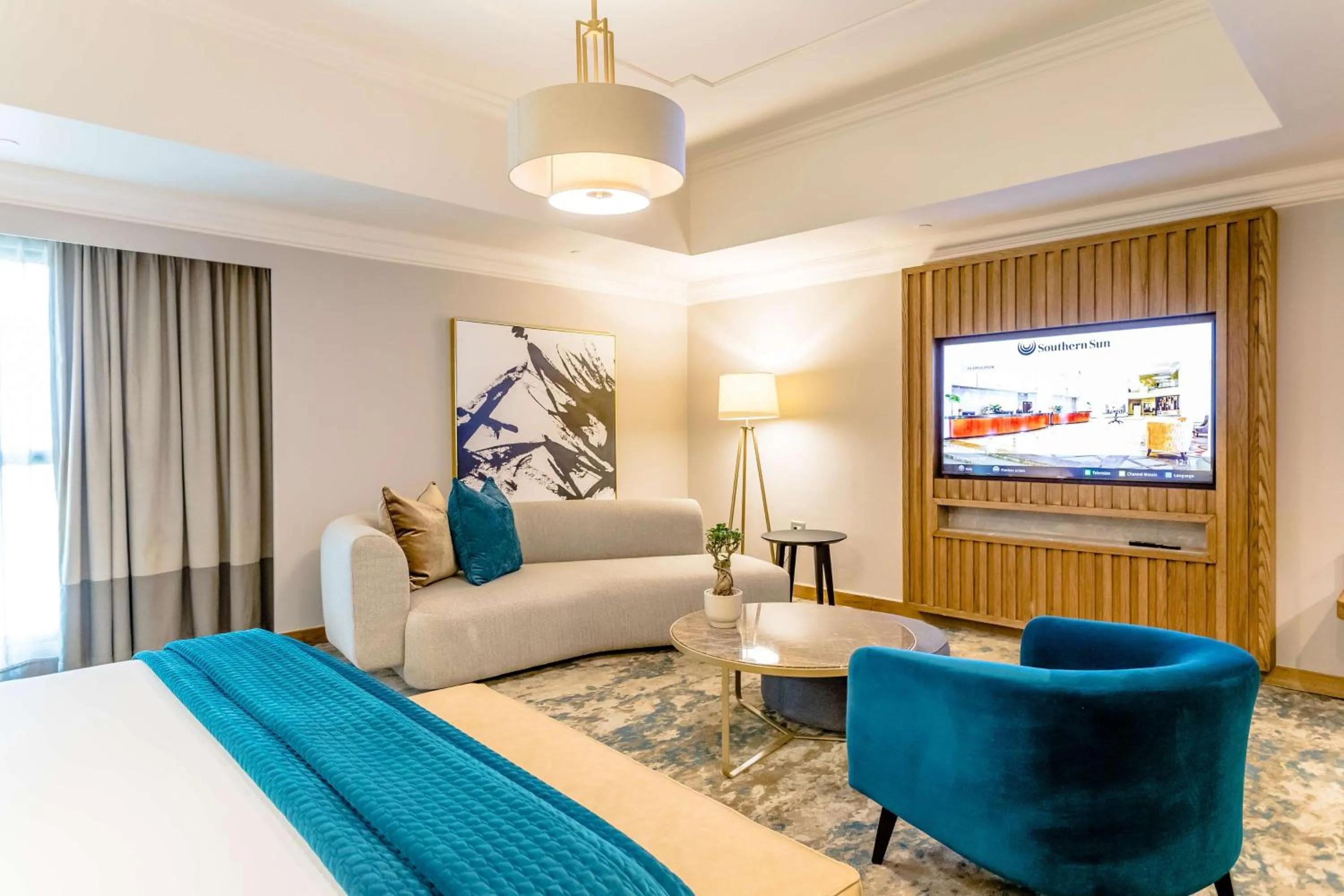 Photo of the whole room, Bed in Southern Sun Sandton