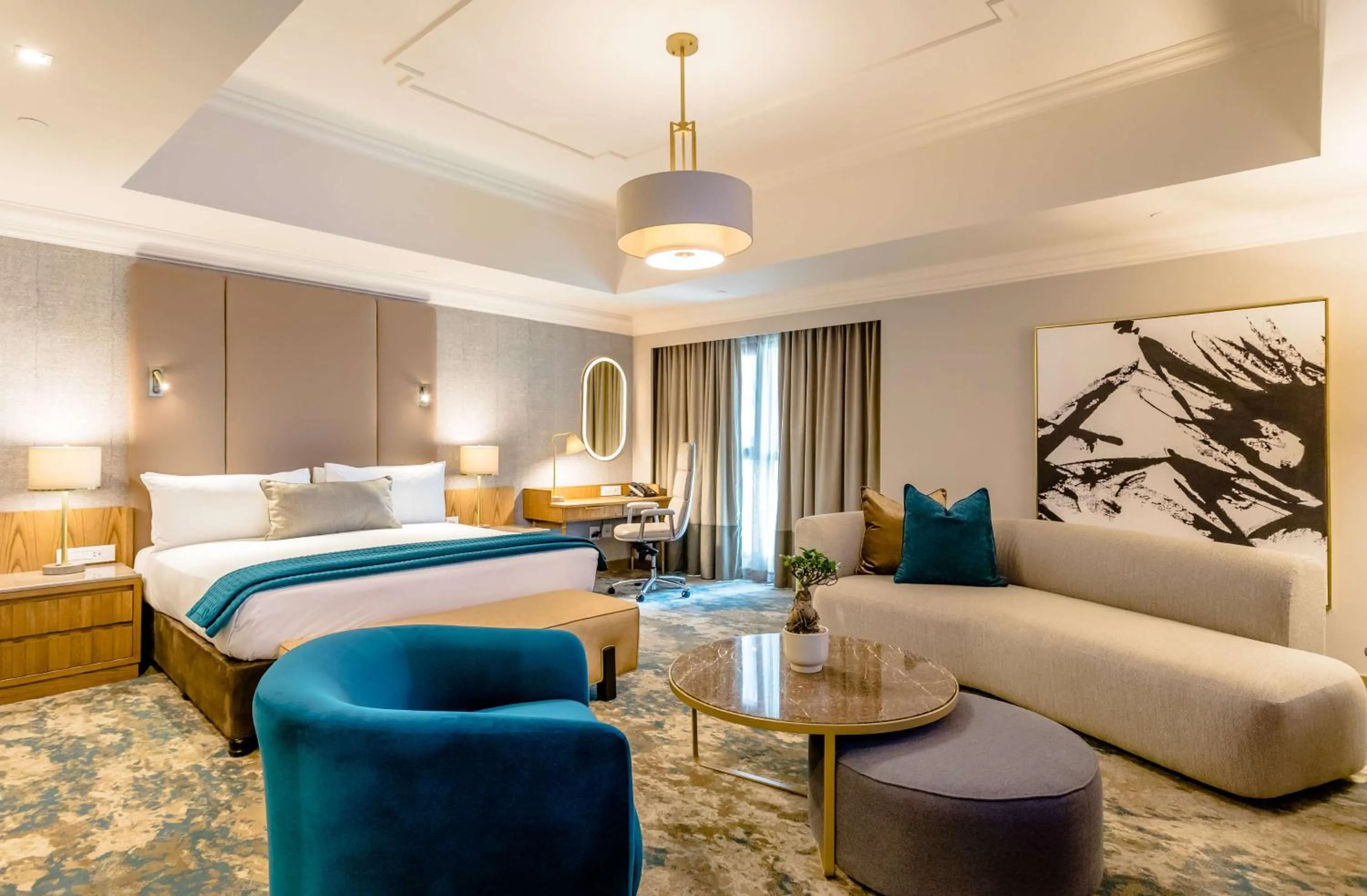 Photo of the whole room, Bed in Southern Sun Sandton