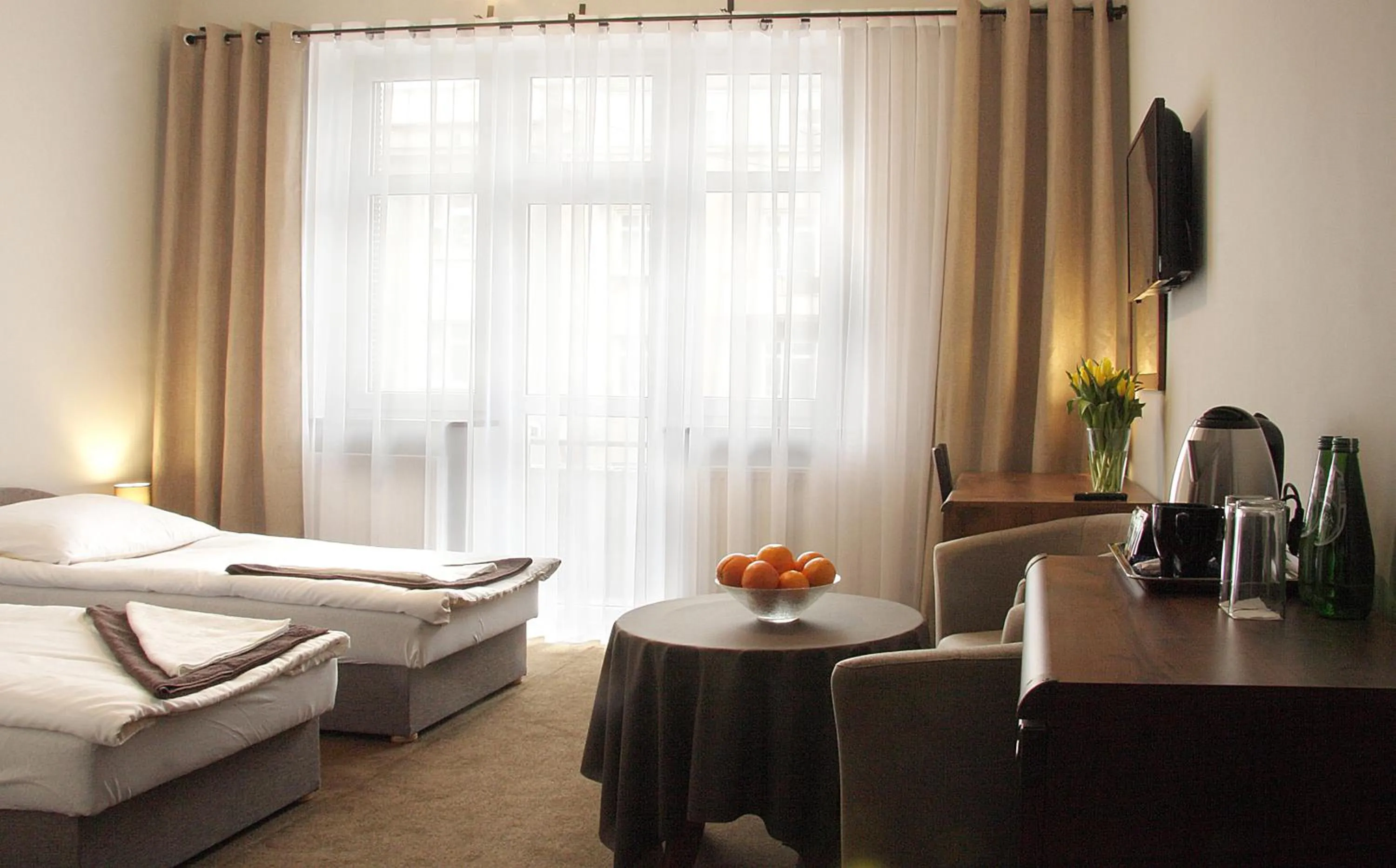 TV and multimedia, Bed in Rest- Pokoje z Łazienkami