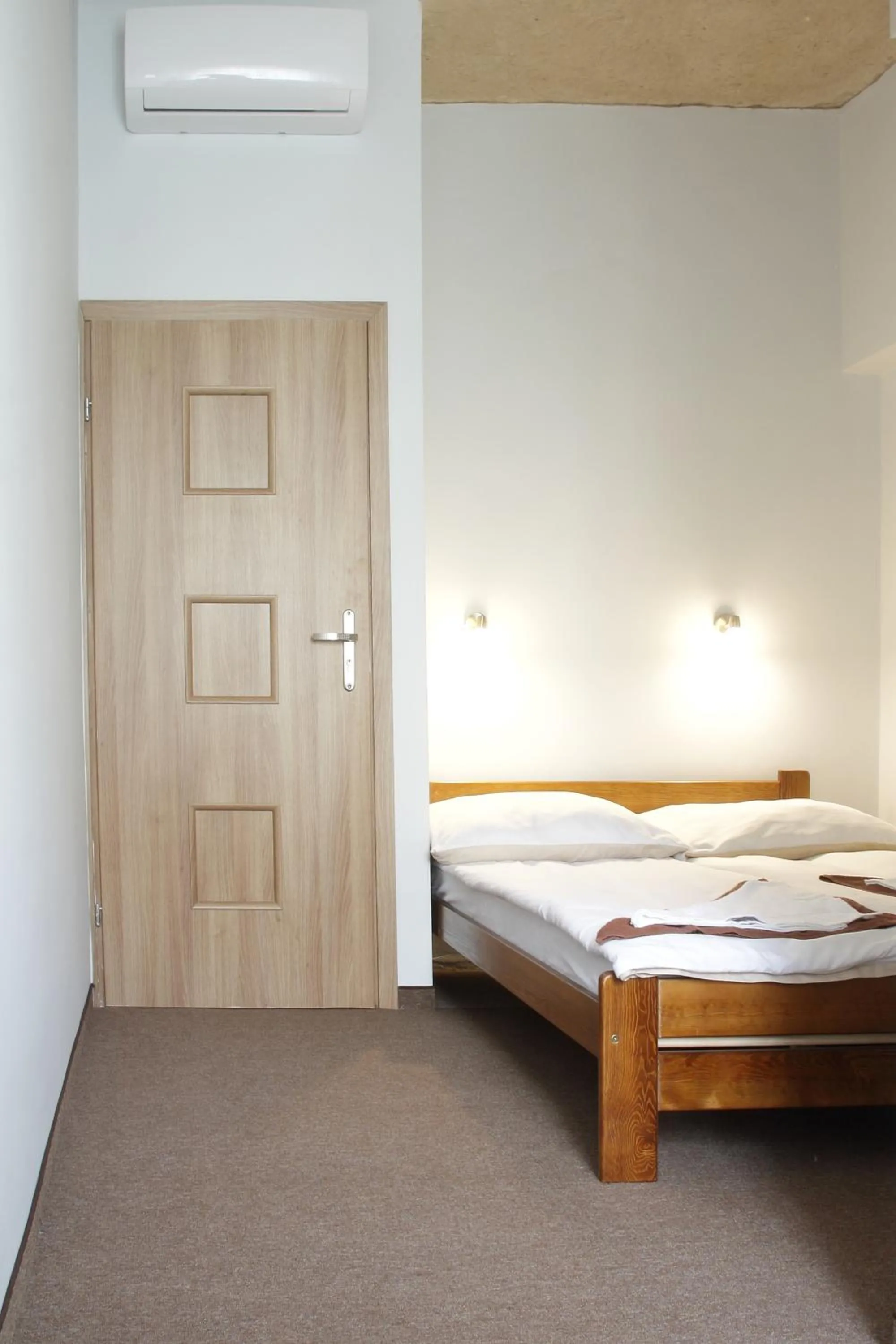 Bed in Rest- Pokoje z Łazienkami