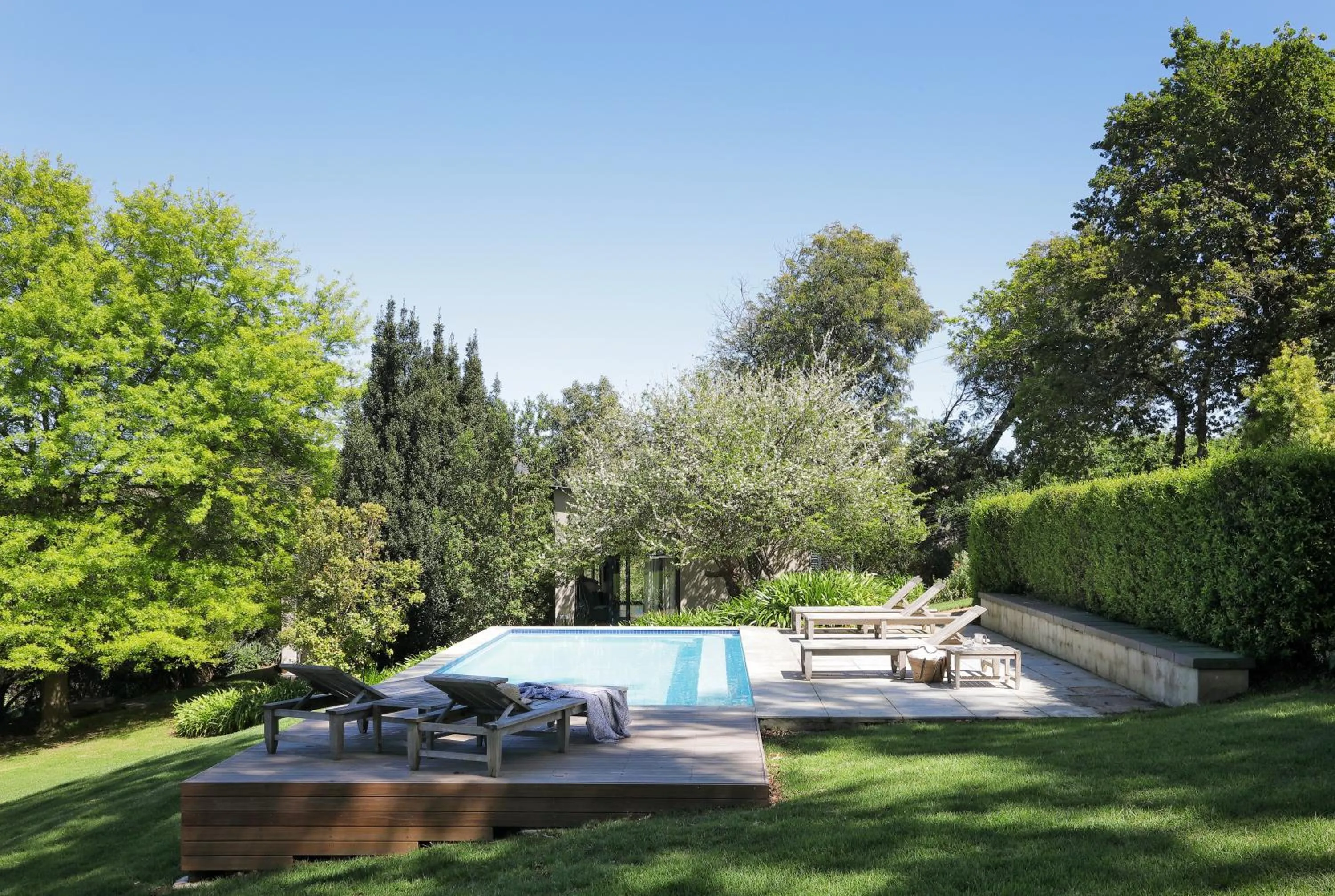 Natural landscape in Sugarbird Manor