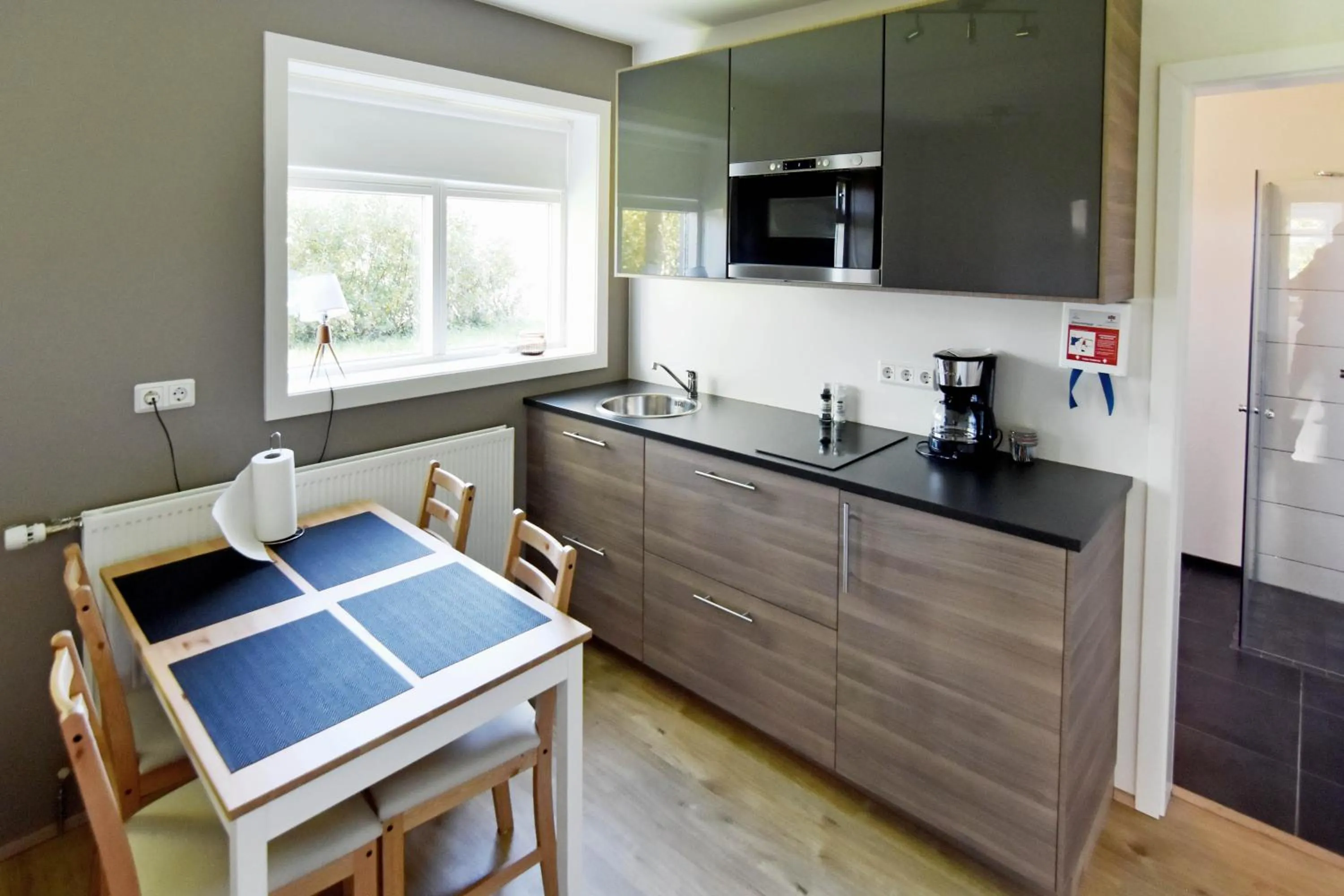 Kitchen or kitchenette in Breidamyri Farm Apartments