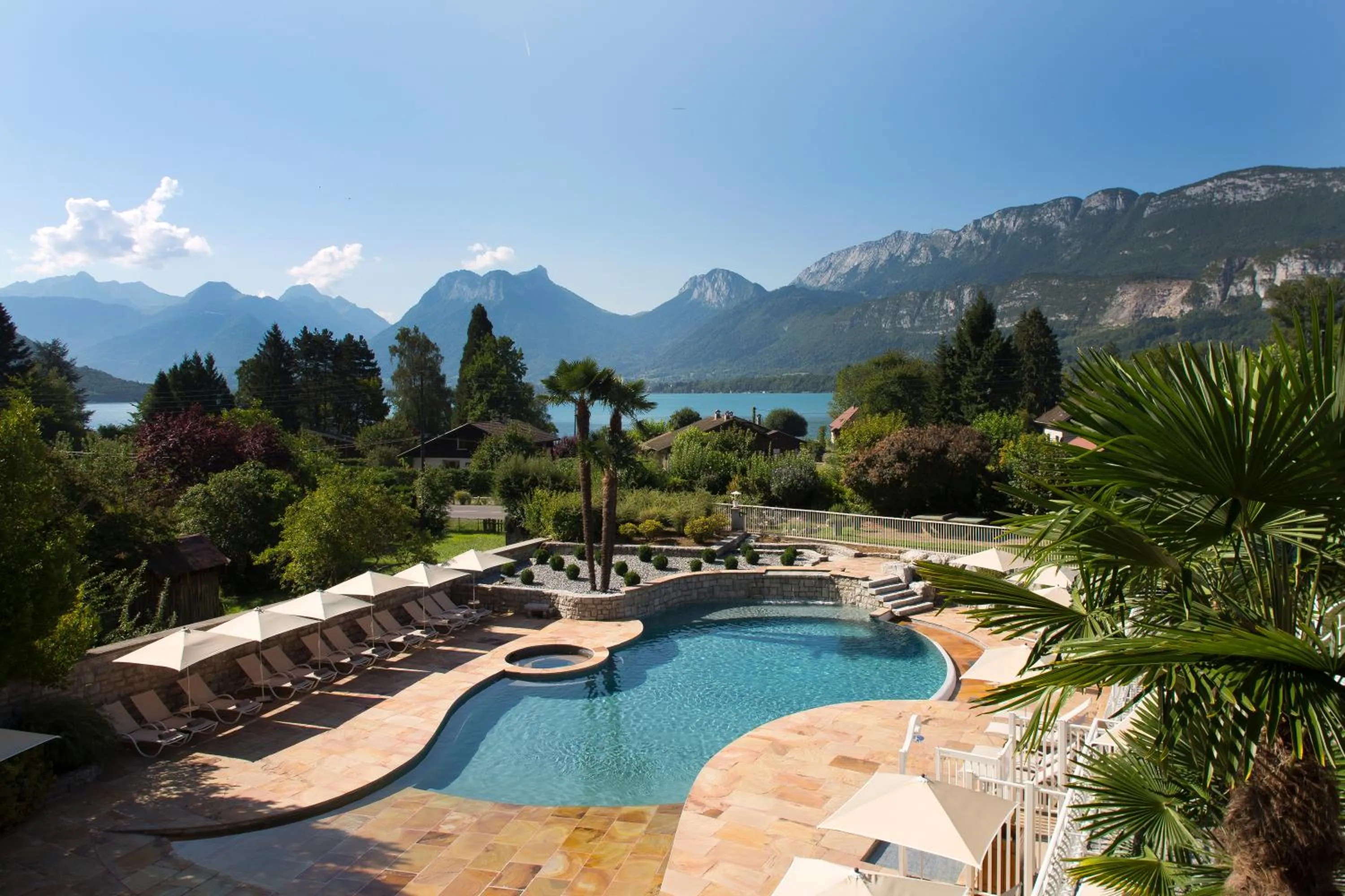 Mountain view in Hôtel Les Grillons