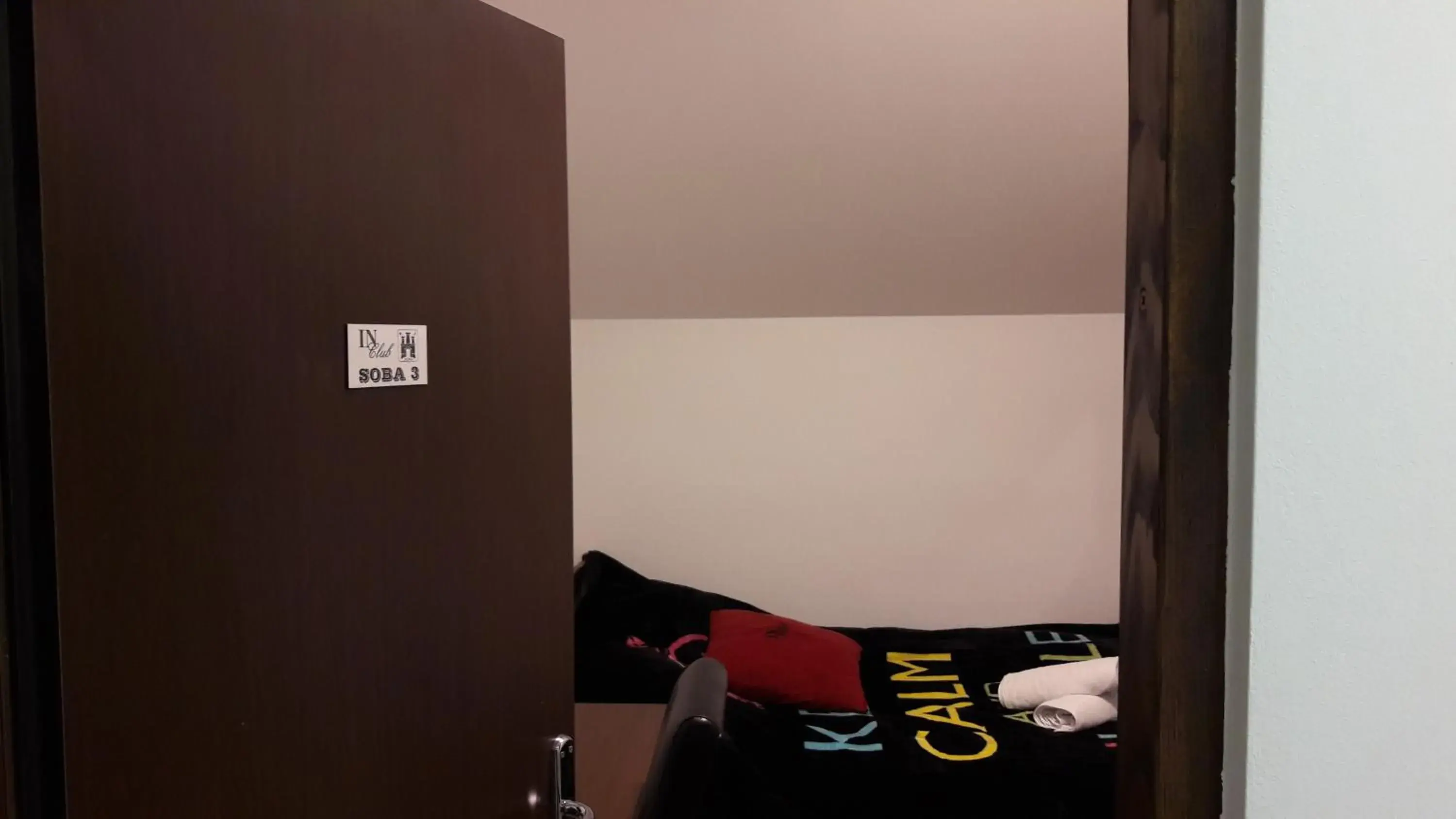 Double Room with Shared Bathroom in Hostel IN Club Double Room with Shared Bathroom in Hostel IN Club