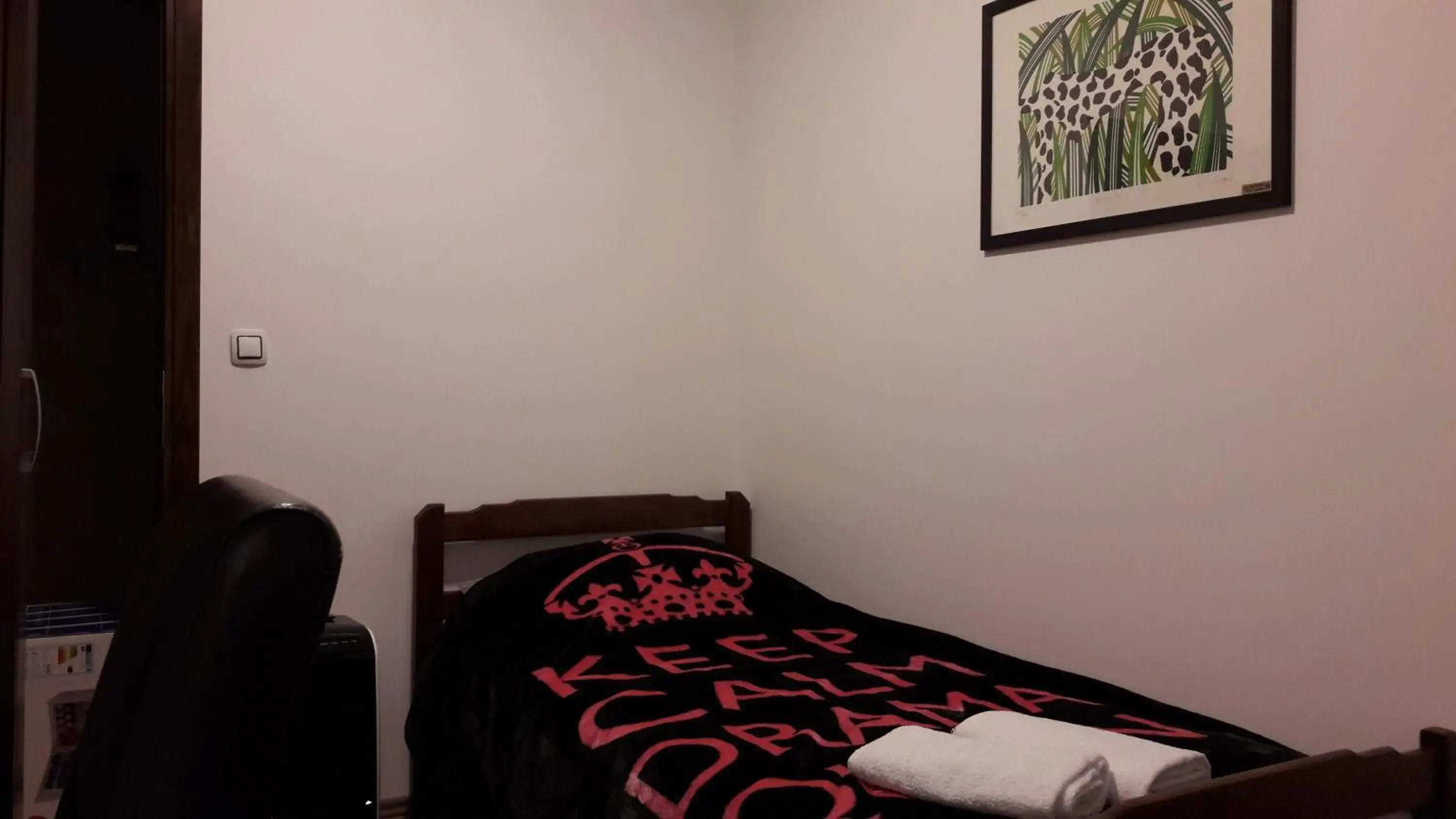 Twin Room with Shared Bathroom in Hostel IN Club Twin Room with Shared Bathroom in Hostel IN Club