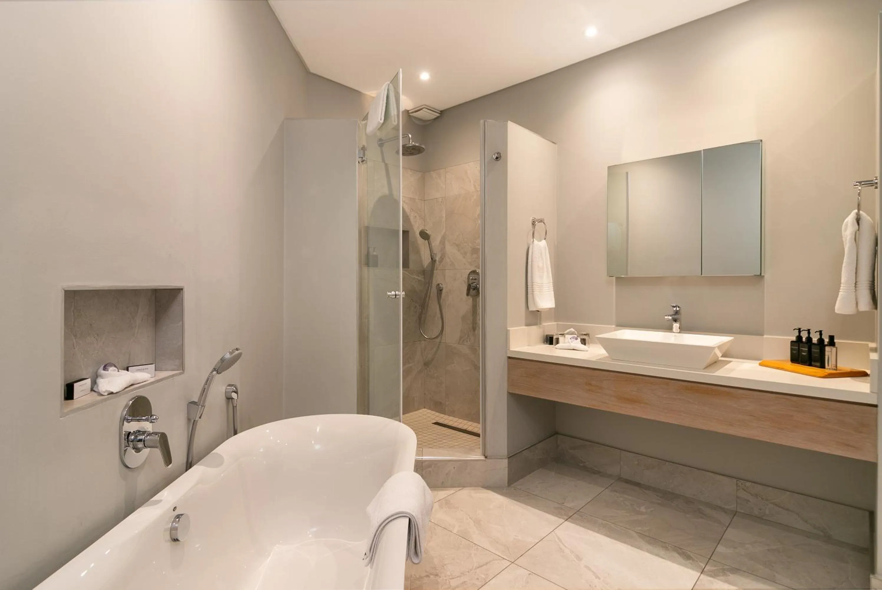 Shower in St. James of Knysna