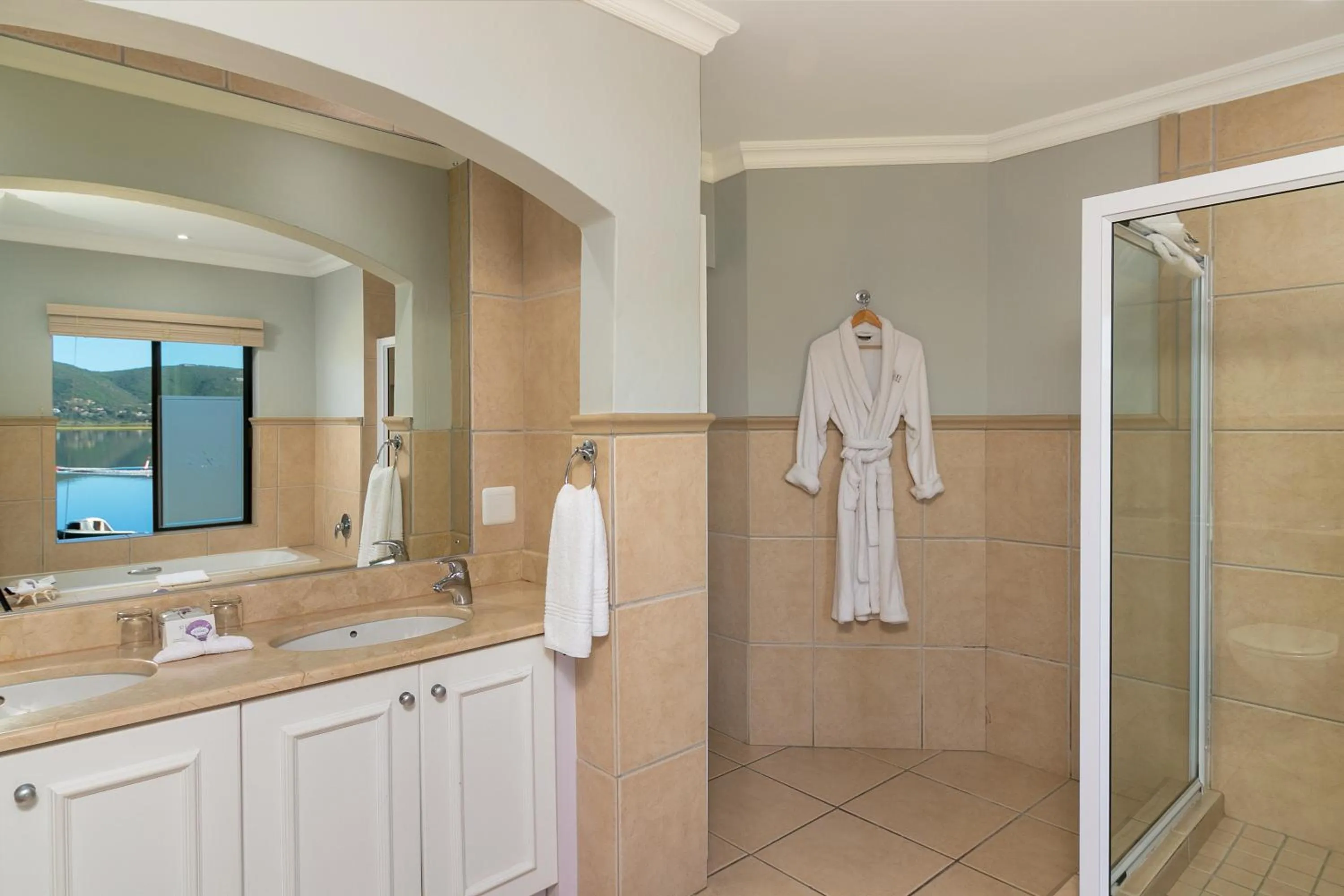 Shower in St. James of Knysna