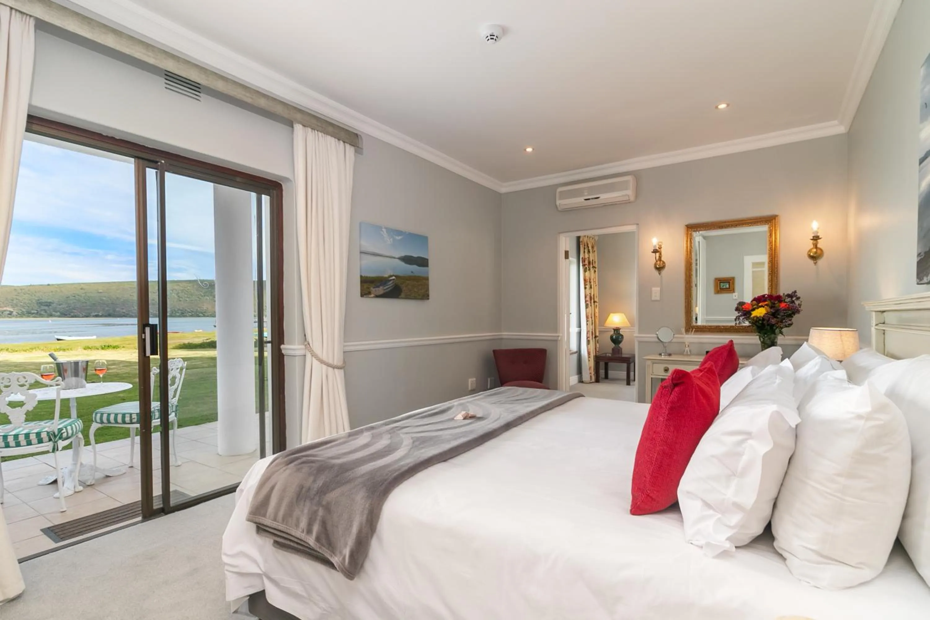 View (from property/room), Bed in St. James of Knysna