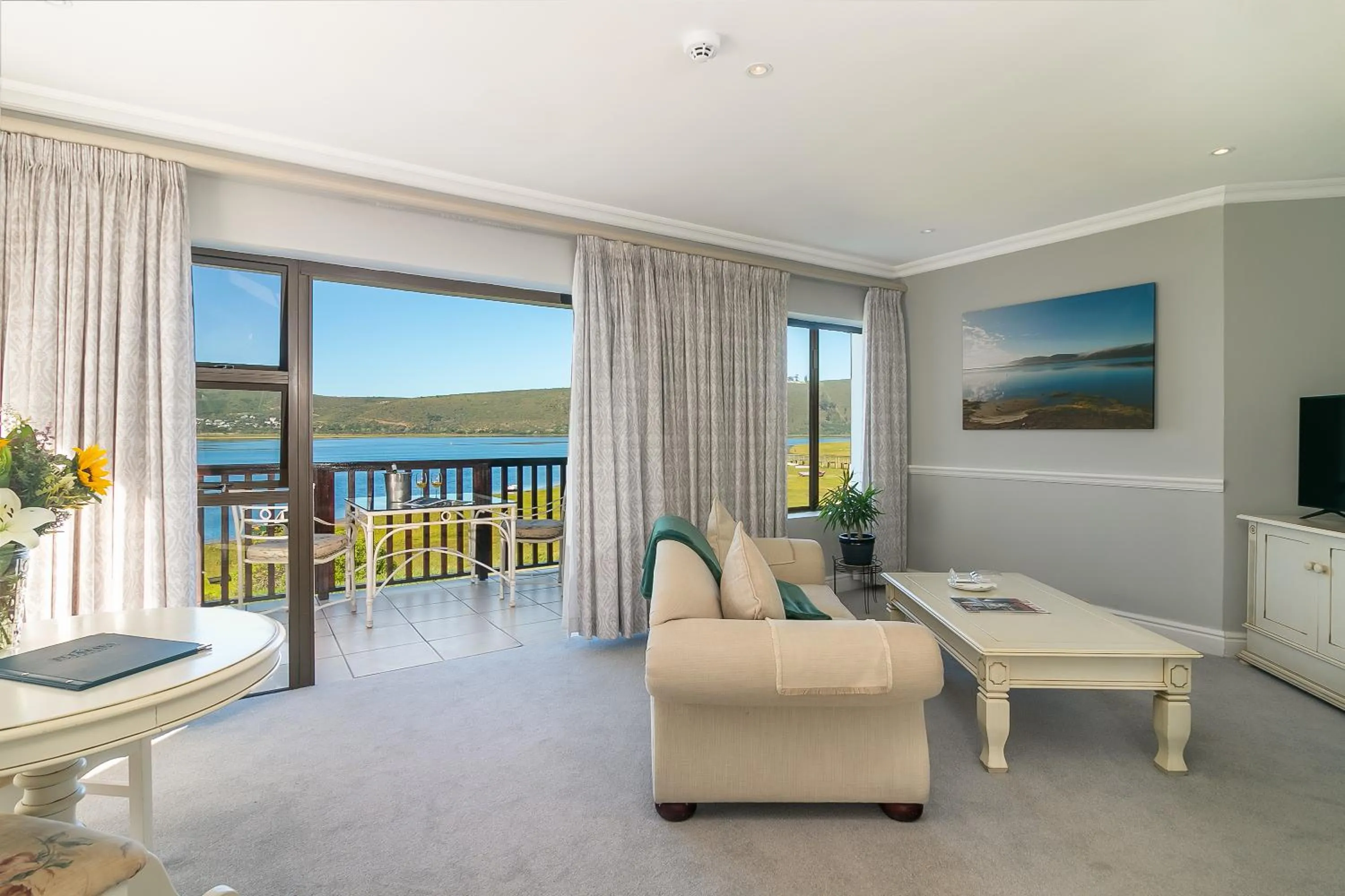 TV and multimedia in St. James of Knysna