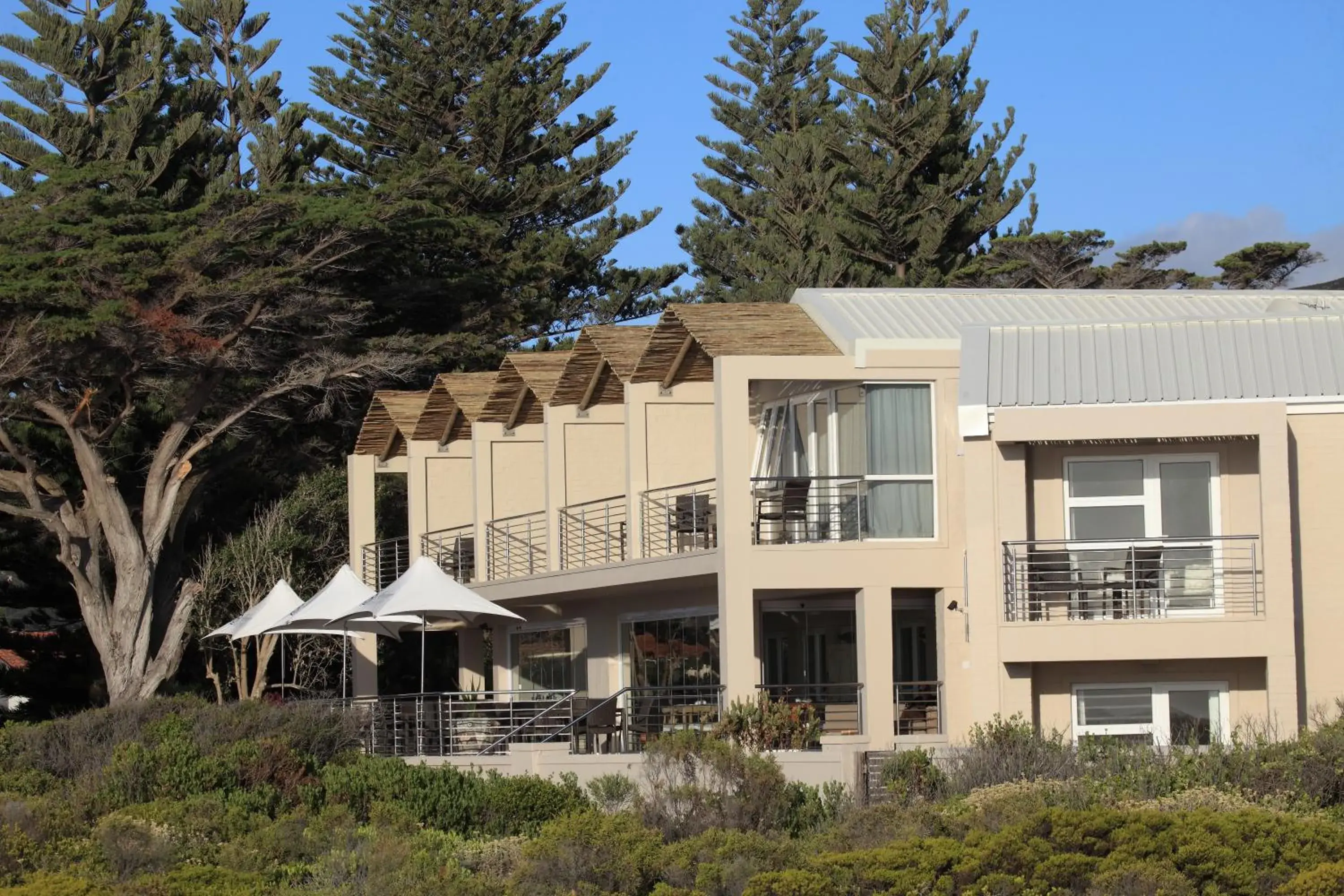 Property building in Abalone Guest Lodge Property building in Abalone Guest Lodge