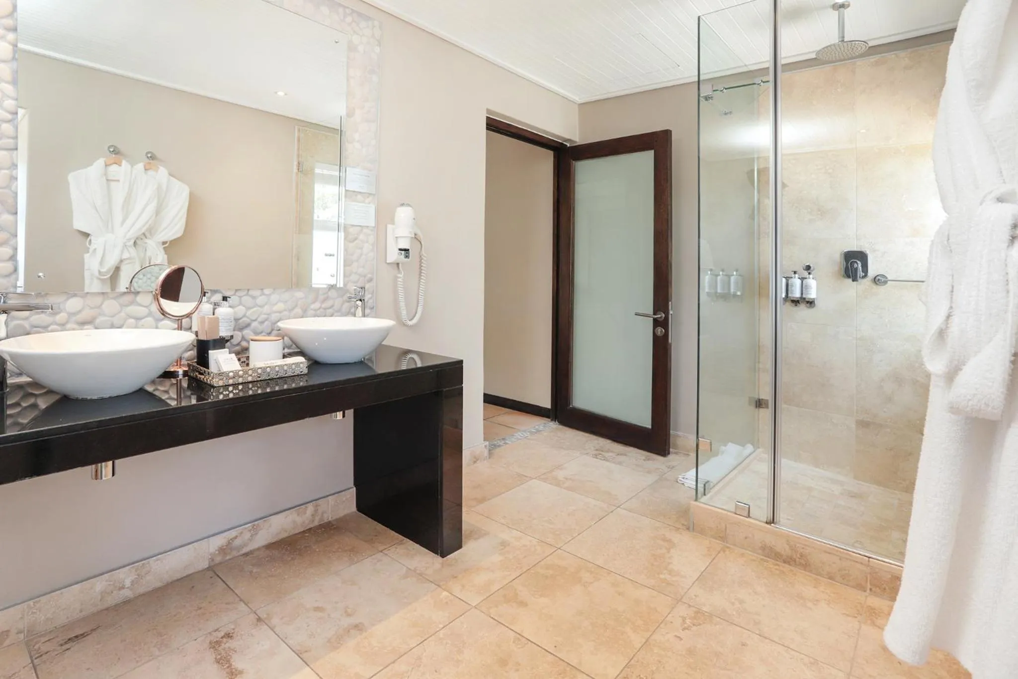 Bathroom in Abalone Guest Lodge
