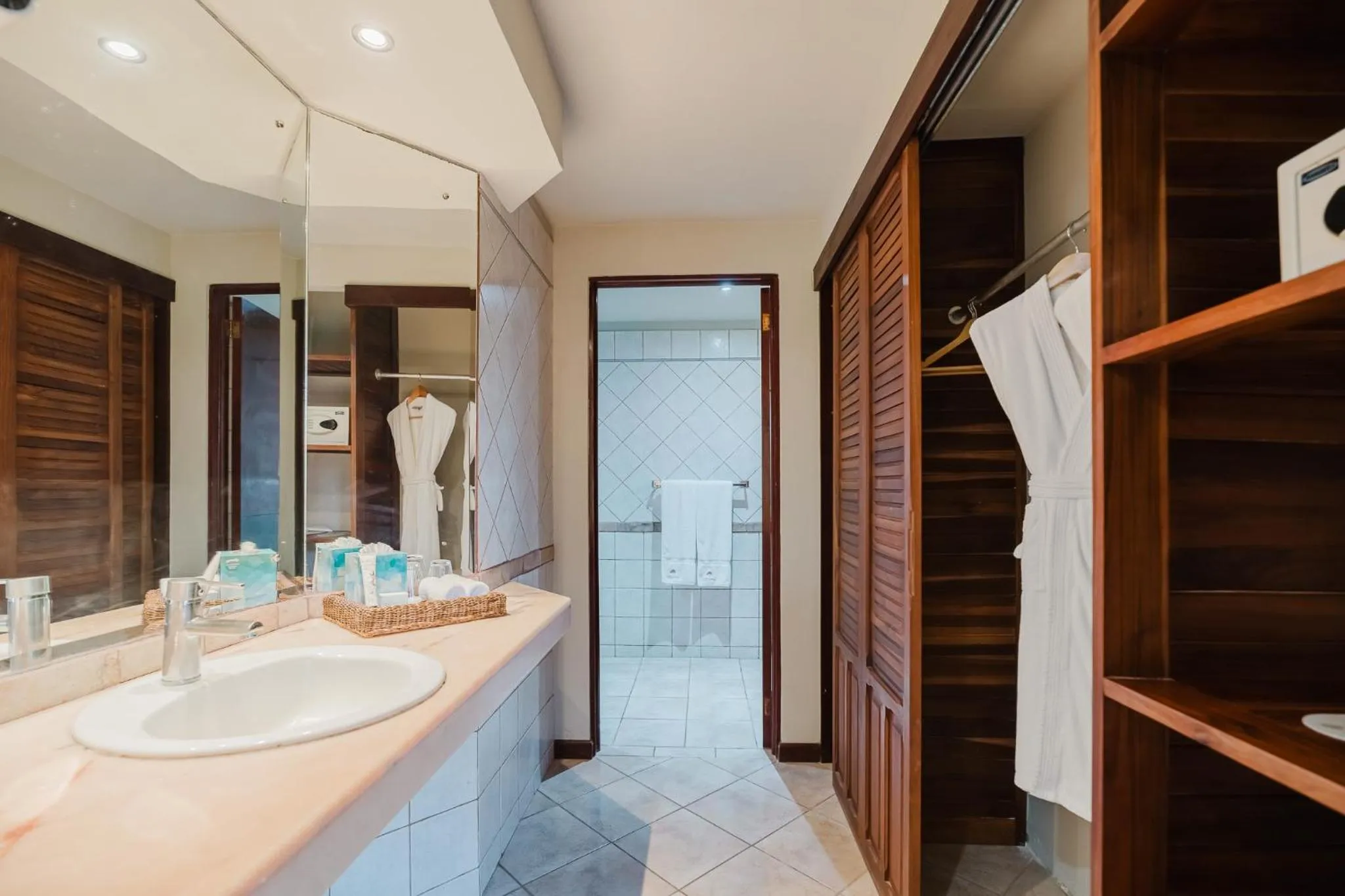 Toilet in Papagayo Golden Palms Beachfront Hotel