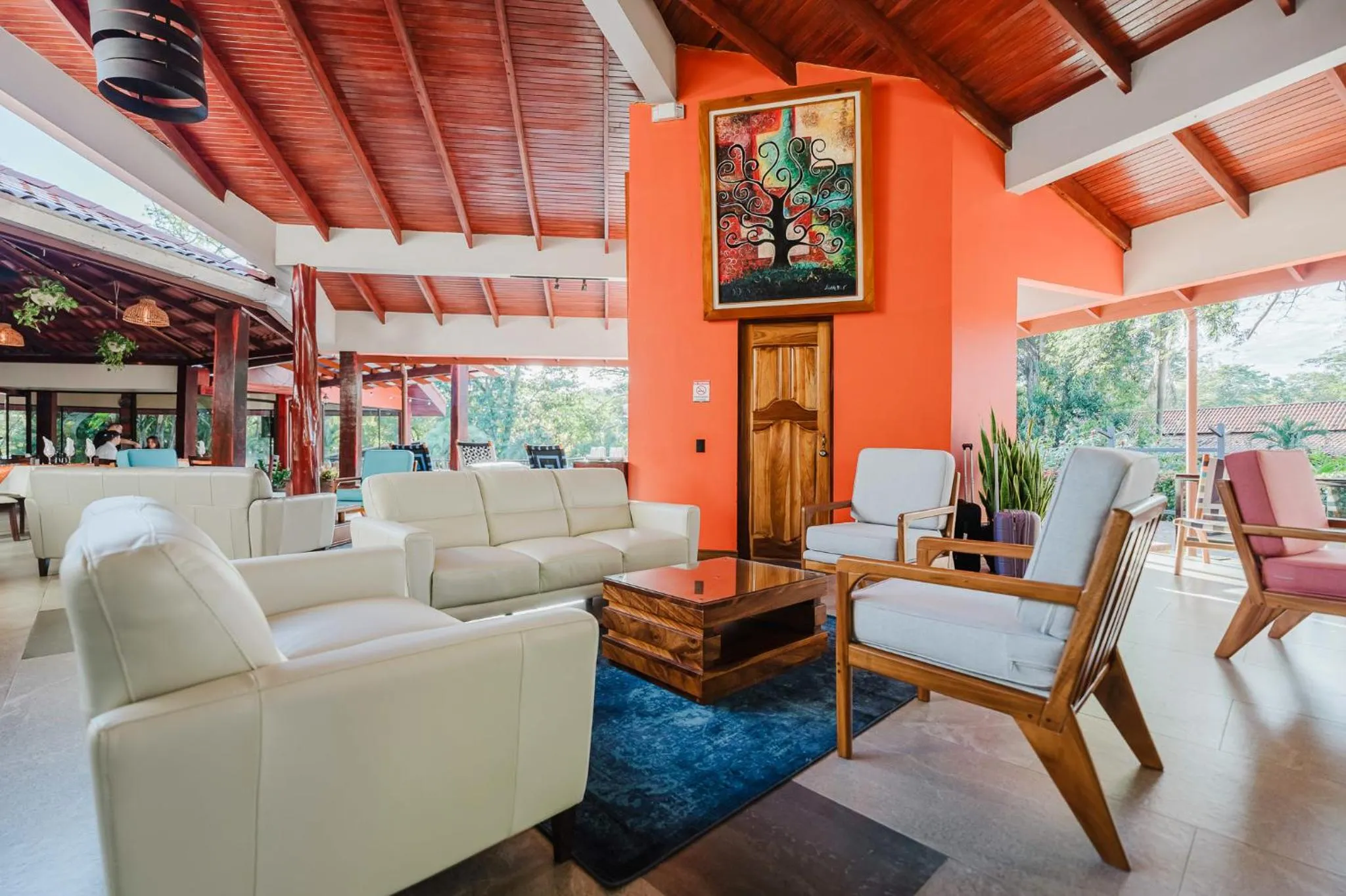 Living room in Papagayo Golden Palms Beachfront Hotel