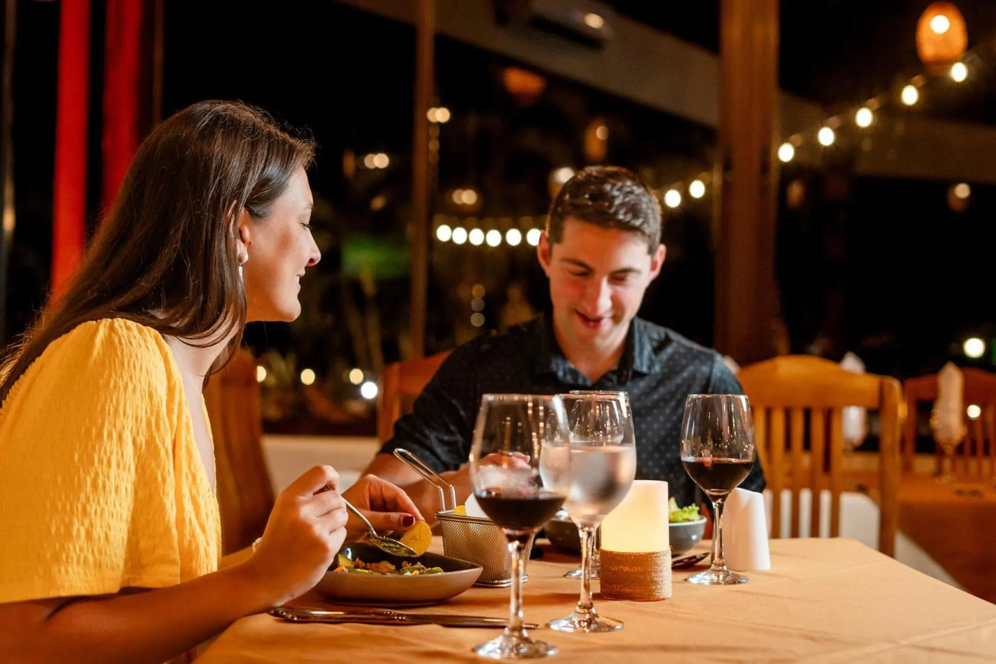 Food and drinks in Papagayo Golden Palms Beachfront Hotel