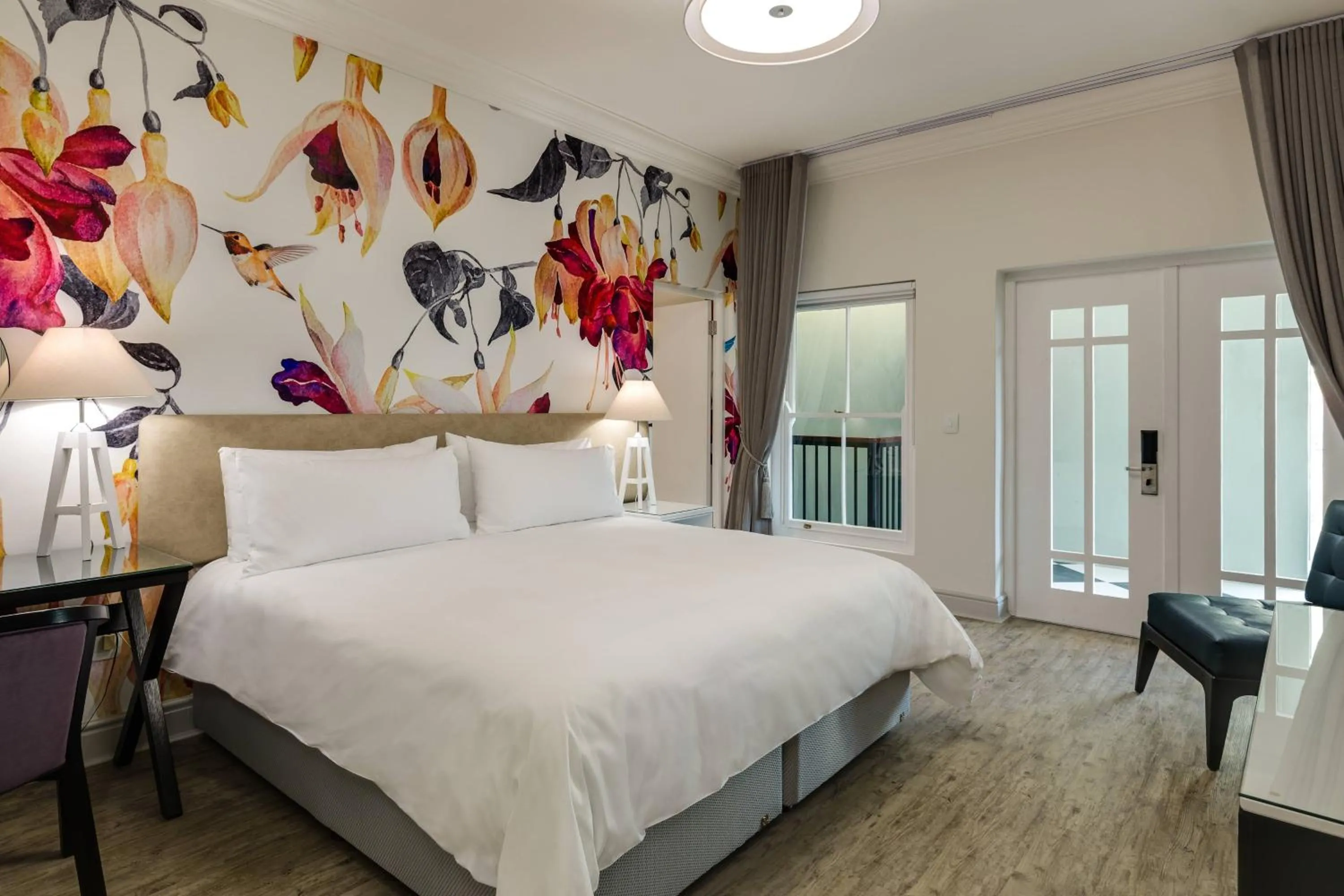 Photo of the whole room, Bed in Protea Hotel by Marriott Franschhoek