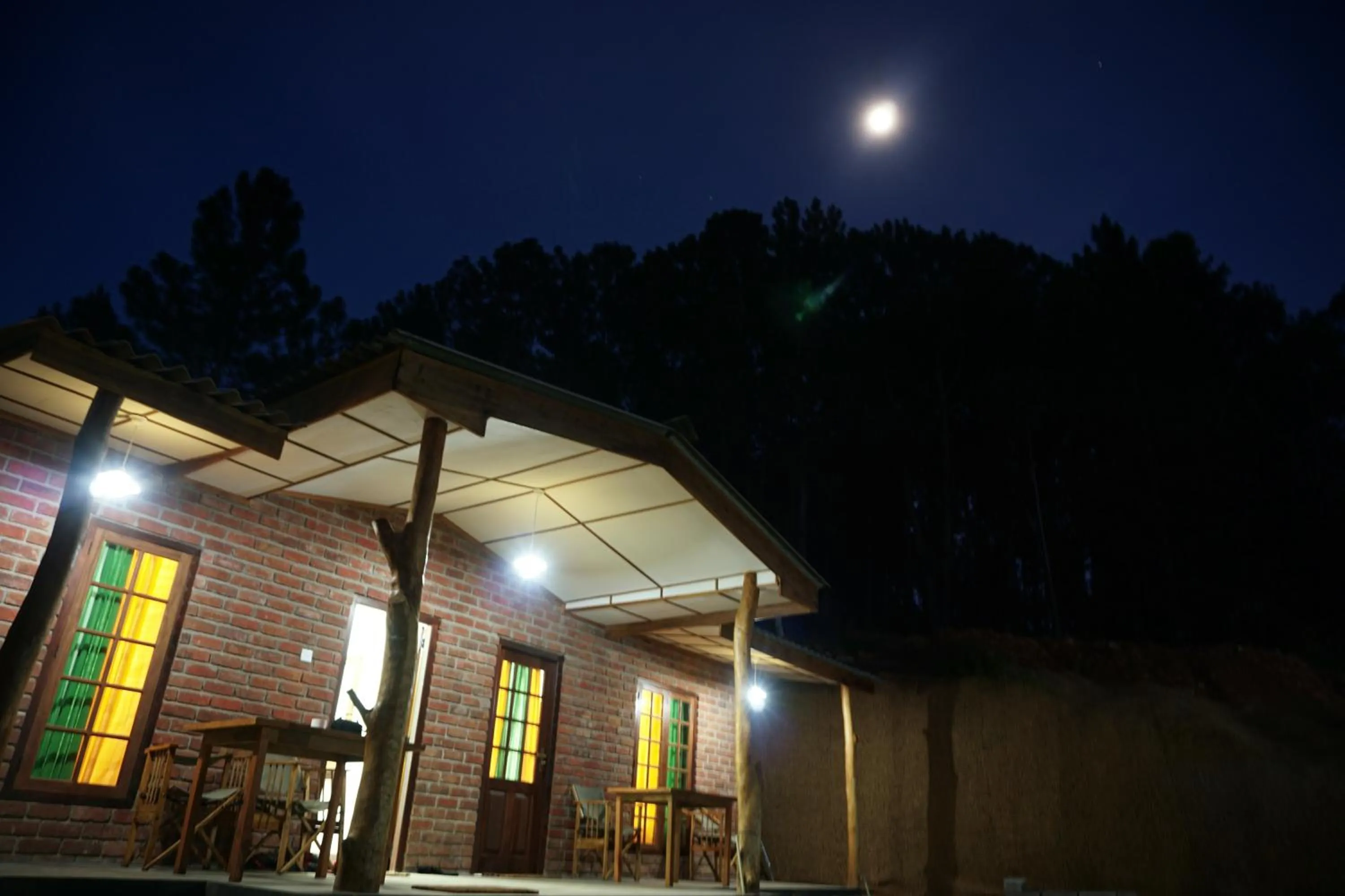 Property building in Ella Rawana Den Hotel