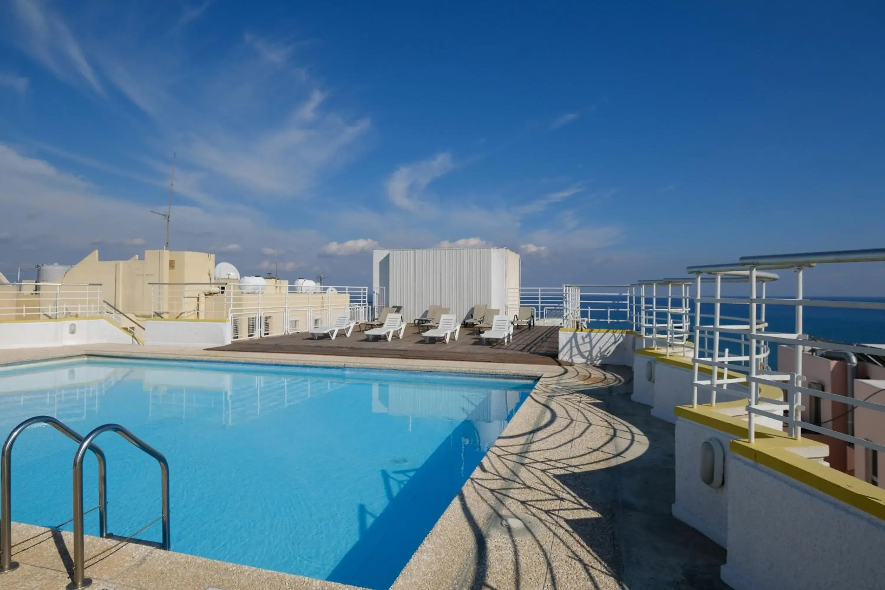 Swimming Pool in Flamingo Beach Hotel