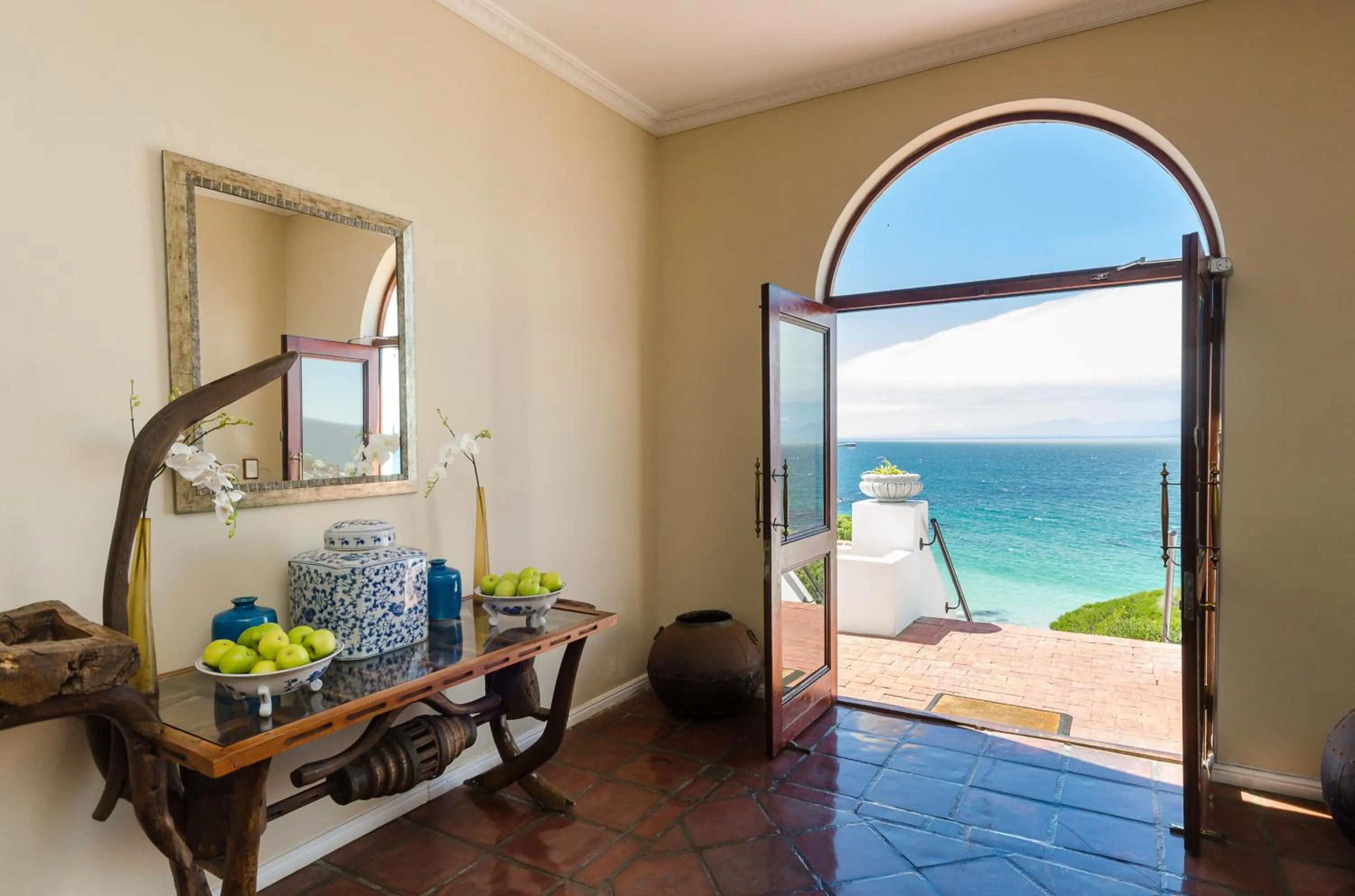 Sea view in Whale View Manor & Spa