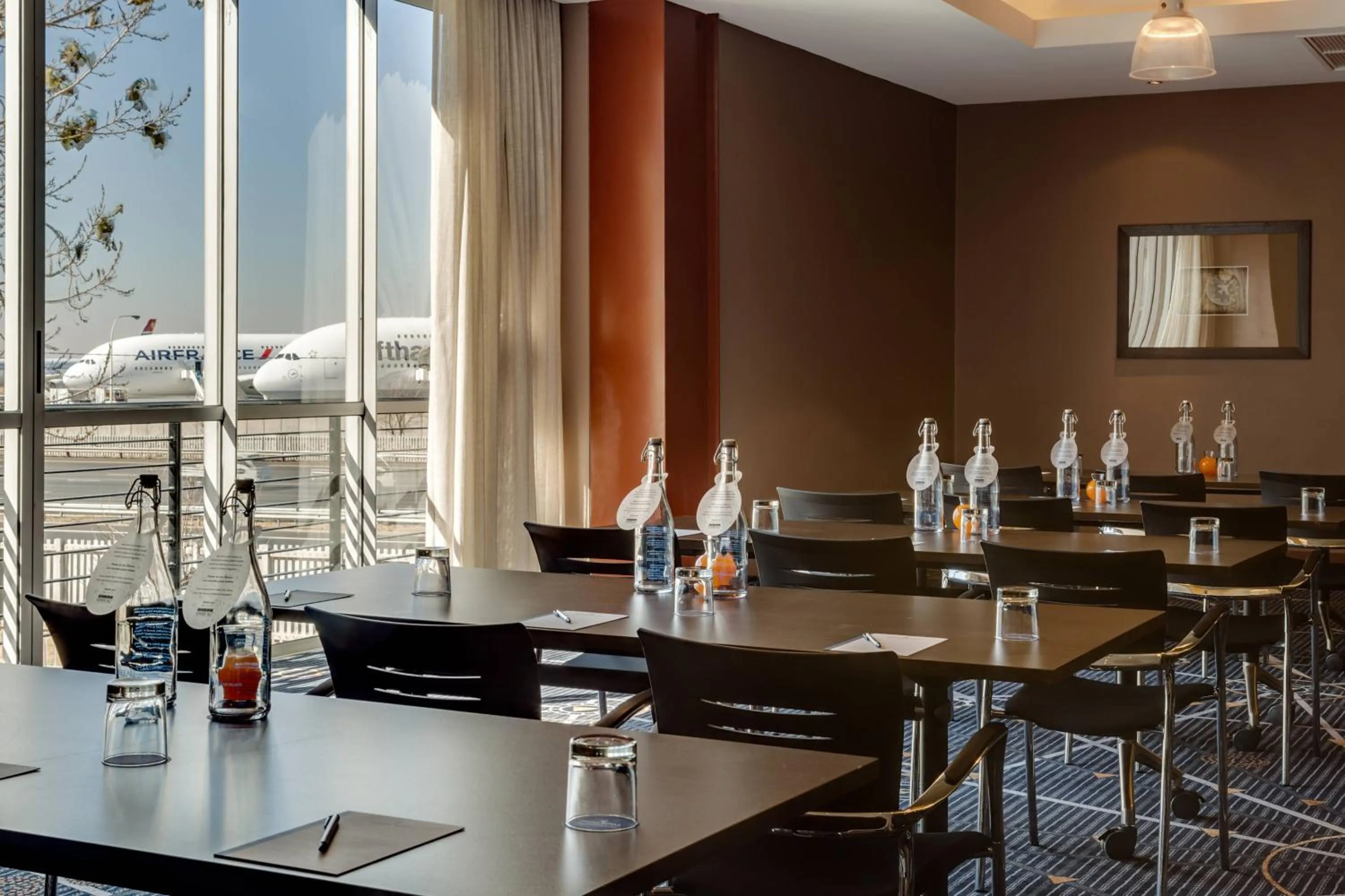 Meeting/conference room in Protea Hotel by Marriott O R Tambo Airport