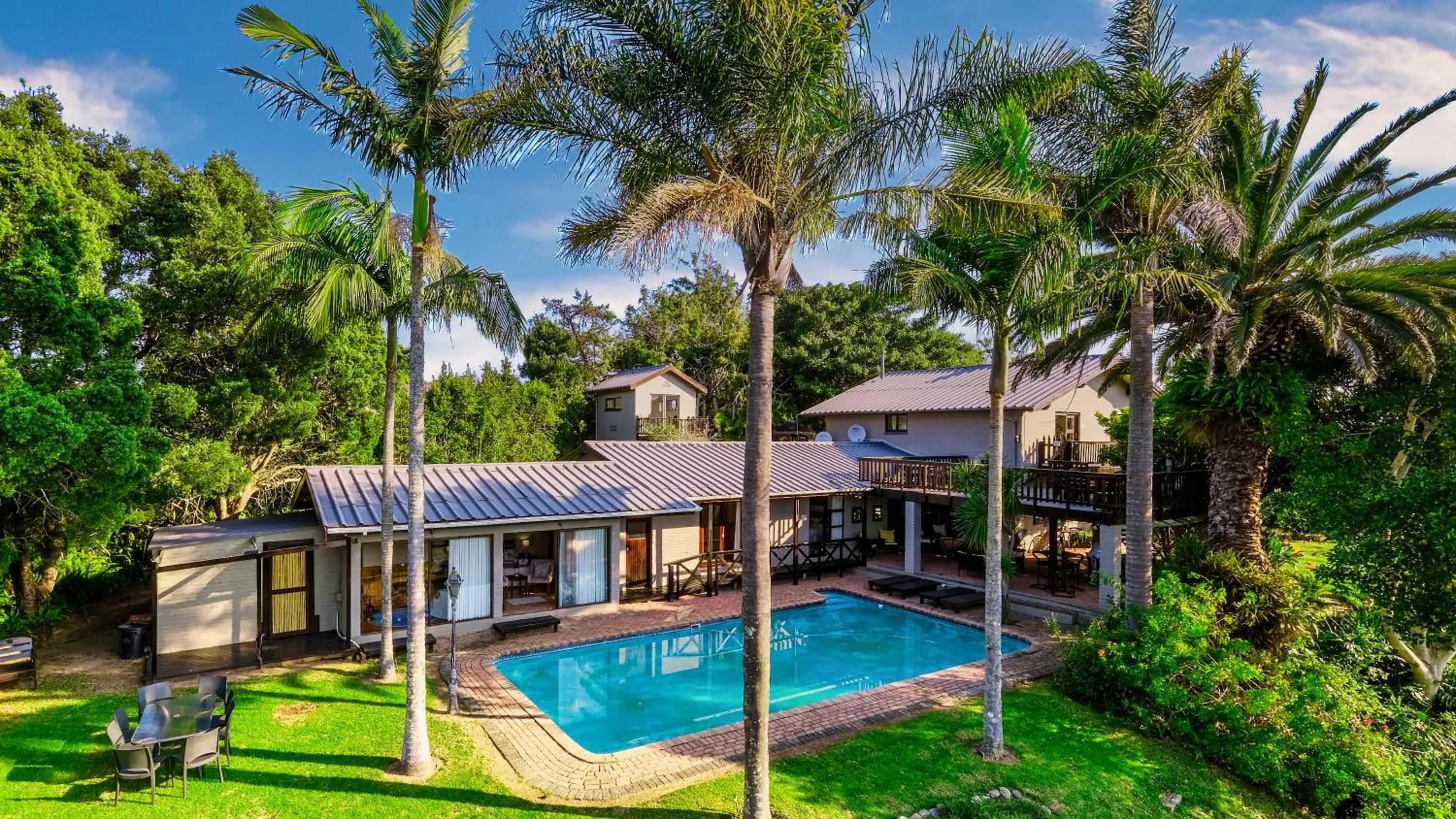 Property building in Hildesheim Guest Lodge