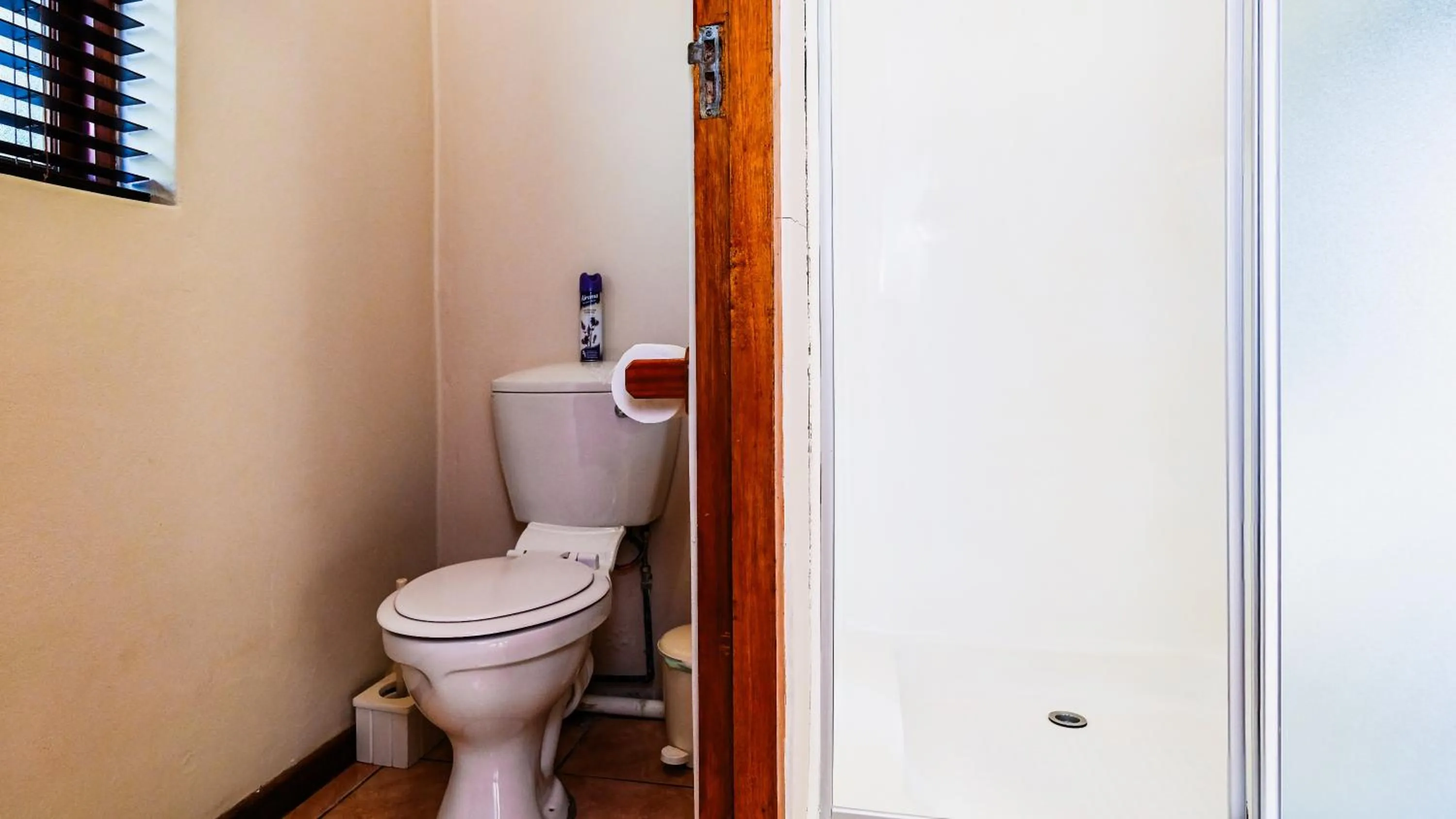 Toilet in Hildesheim Guest Lodge