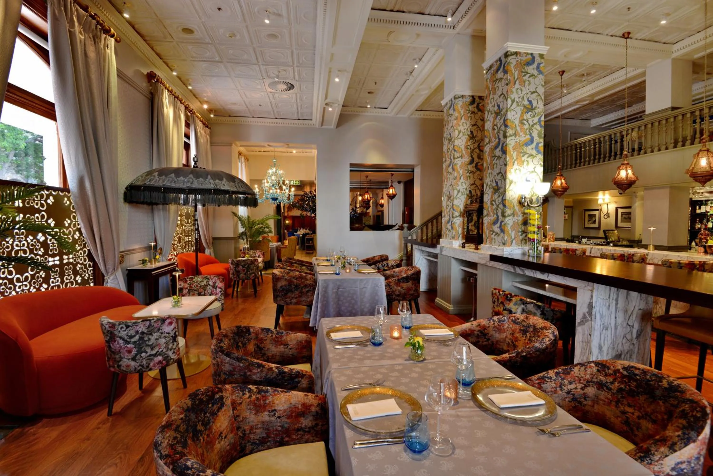 Restaurant/places to eat in Taj Cape Town