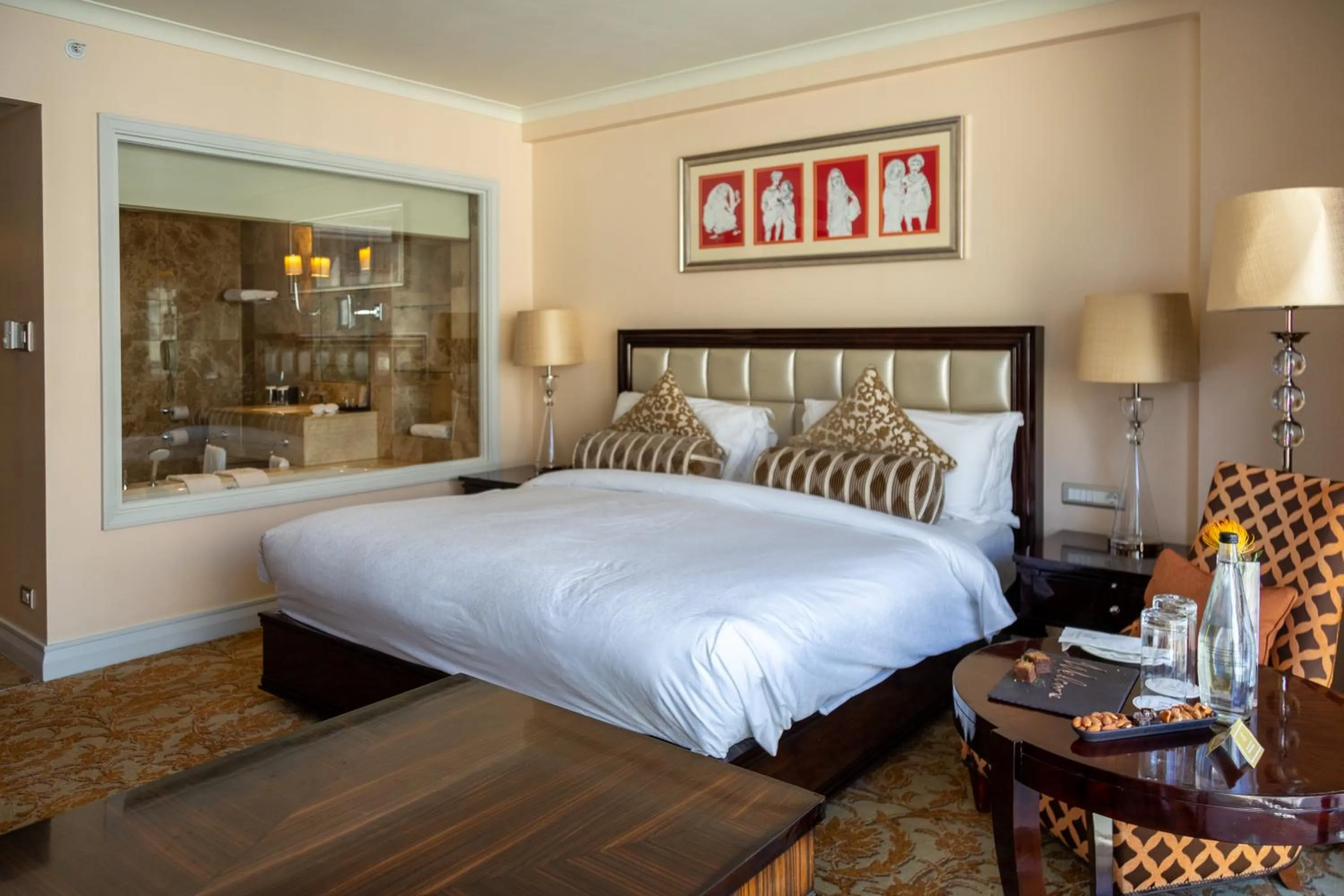 Bedroom, Bed in Taj Cape Town