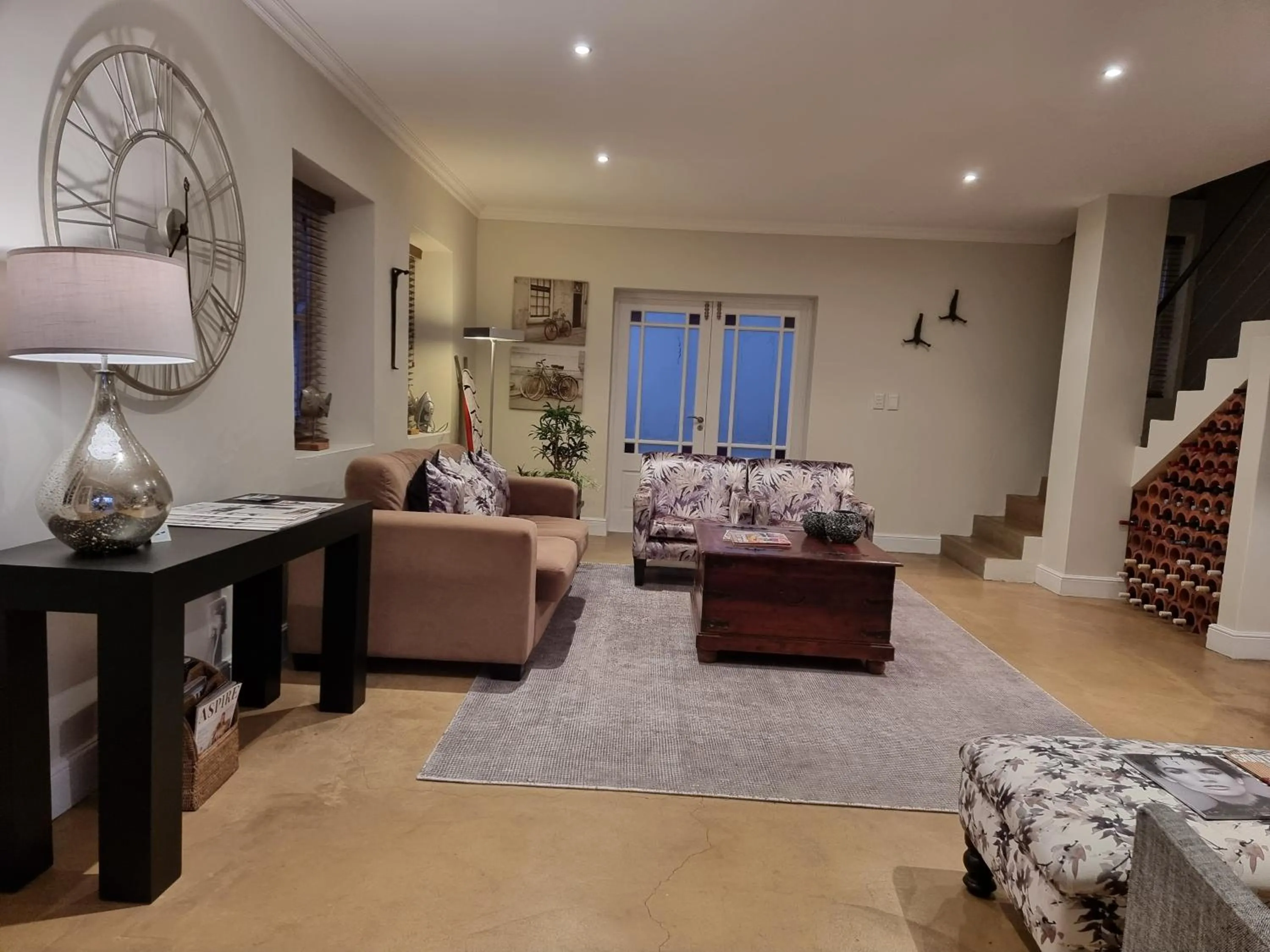 Communal lounge/ TV room in Plumwood Boutique Hotel by The Living Journey Collection