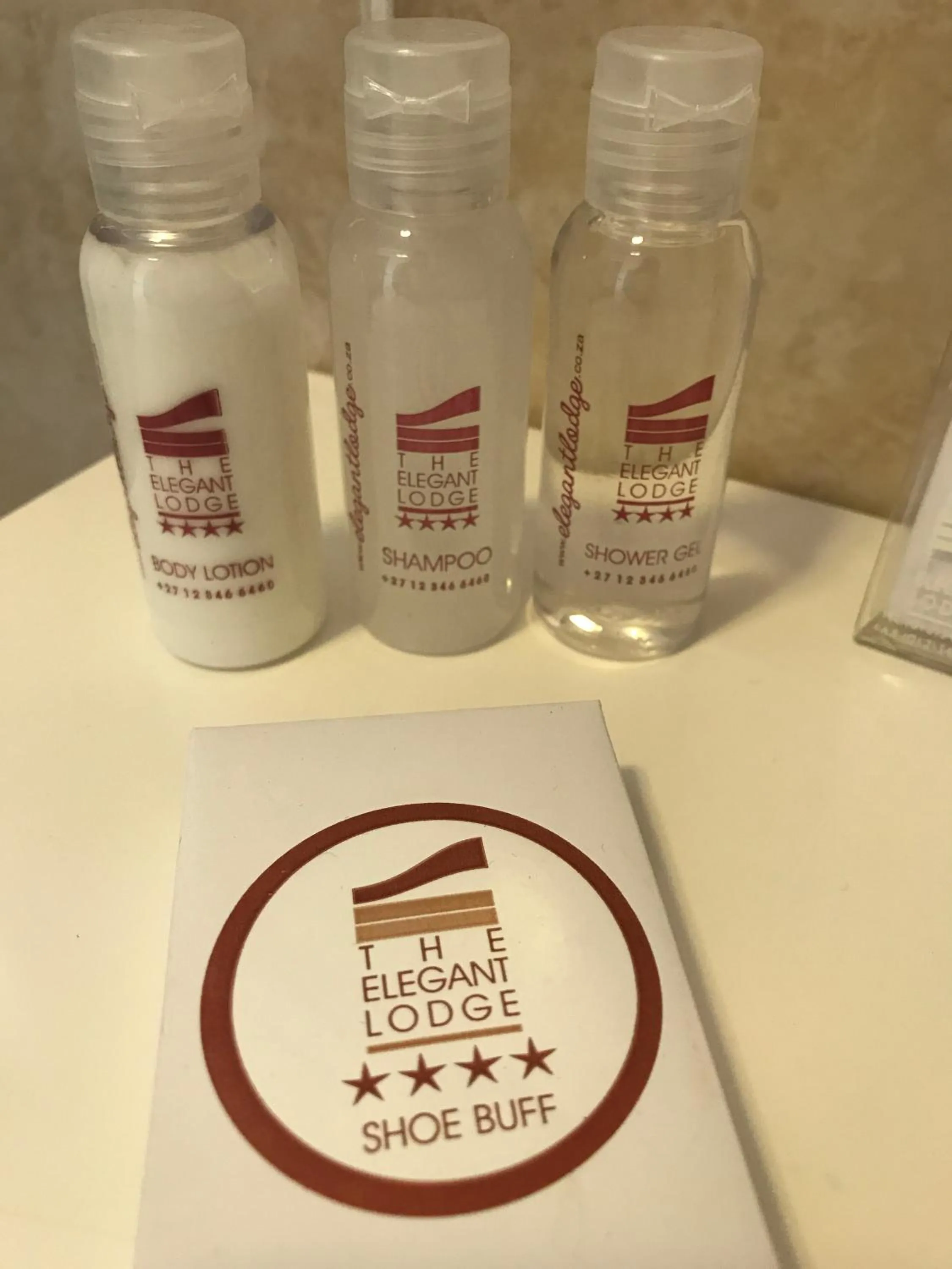 Bathroom in The Elegant Lodge Menlo Park