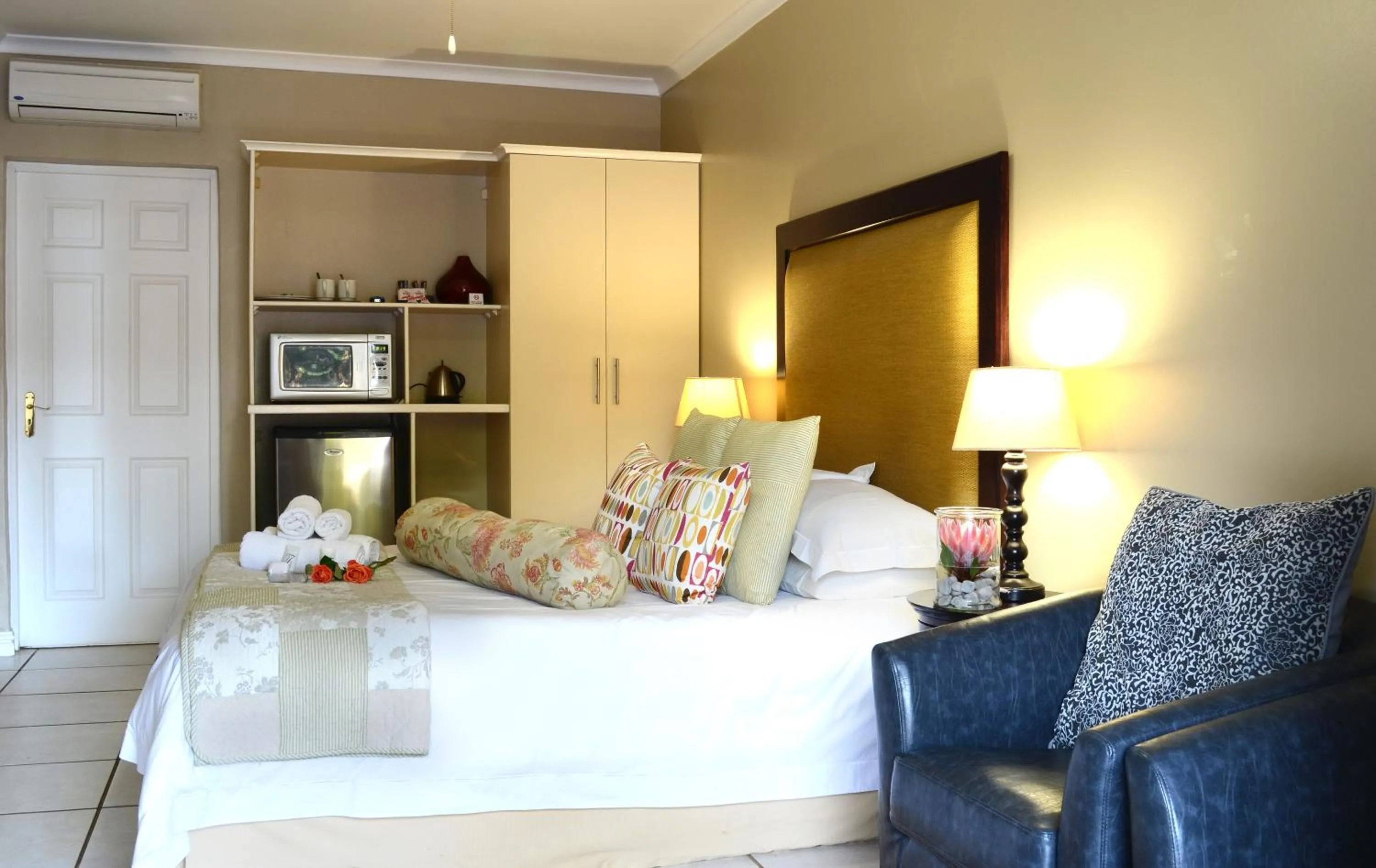 Bedroom, Bed in Branley Lodge Bed and Breakfast