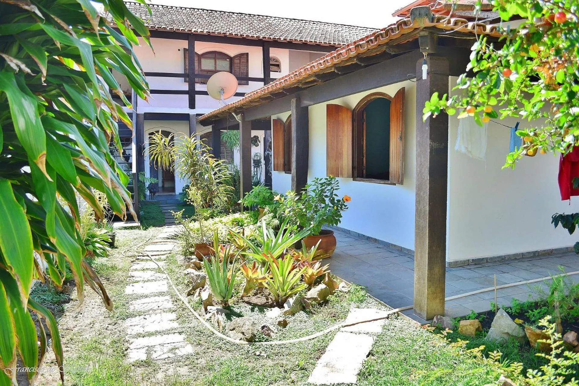 Noemia Brazil Cama e Café