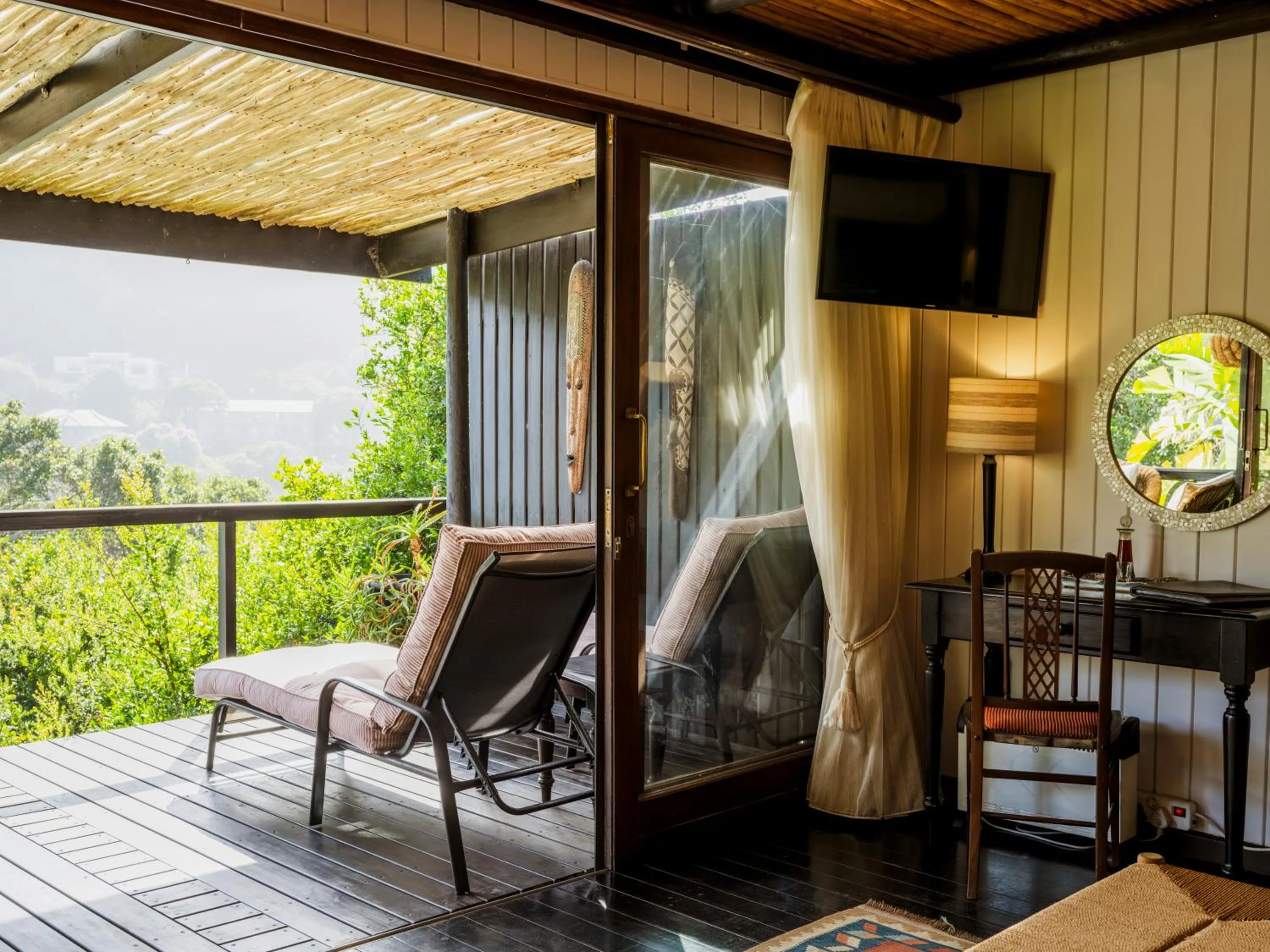 Patio in Moontide Riverside Lodge