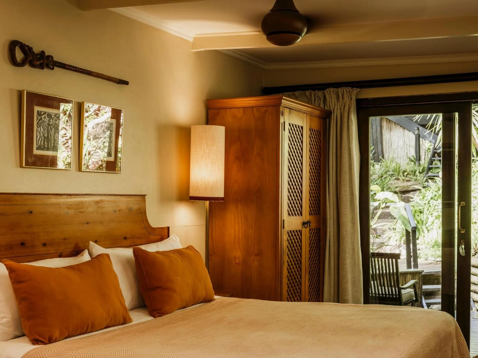 Bed in Moontide Riverside Lodge