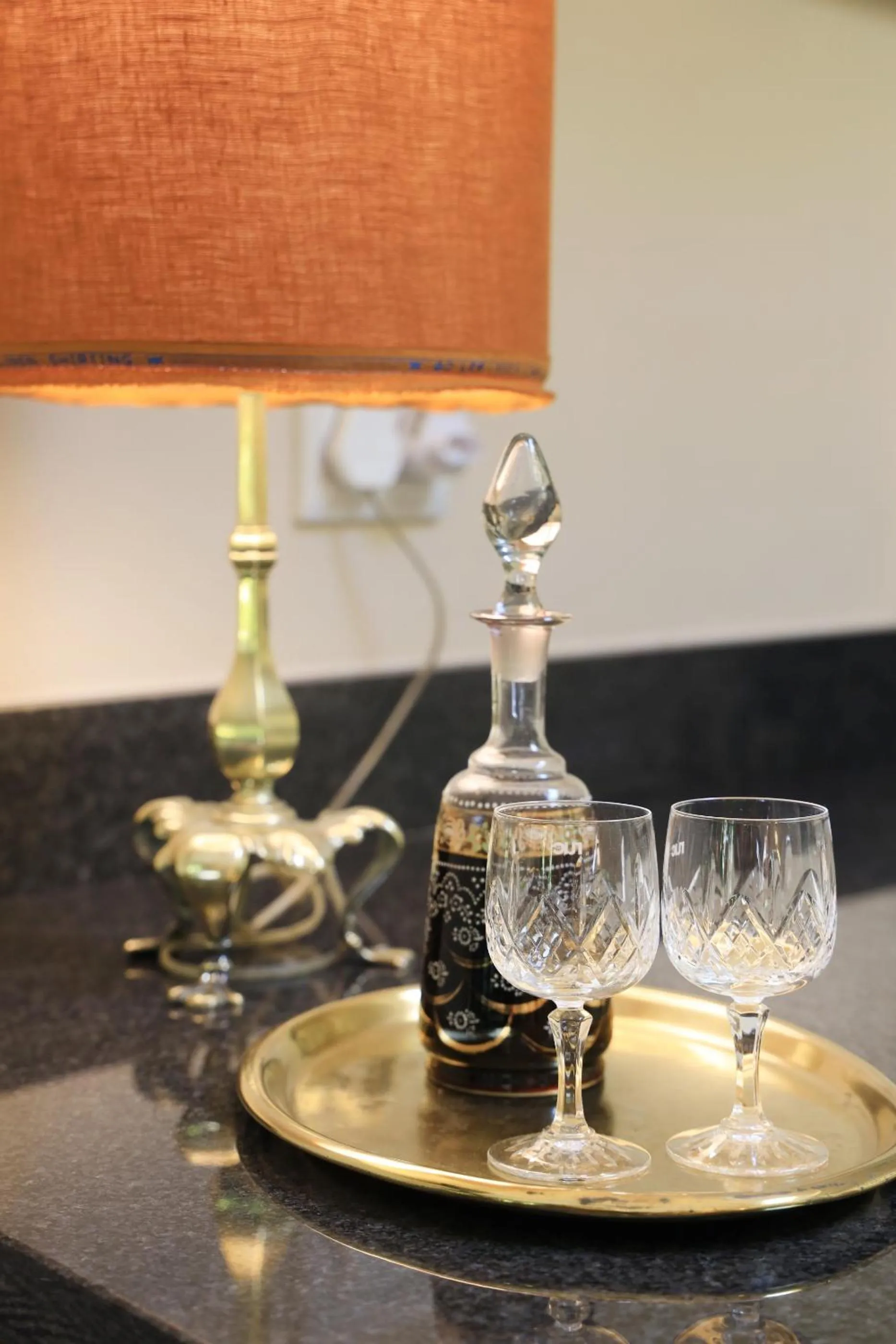 Alcoholic drinks in Moontide Riverside Lodge