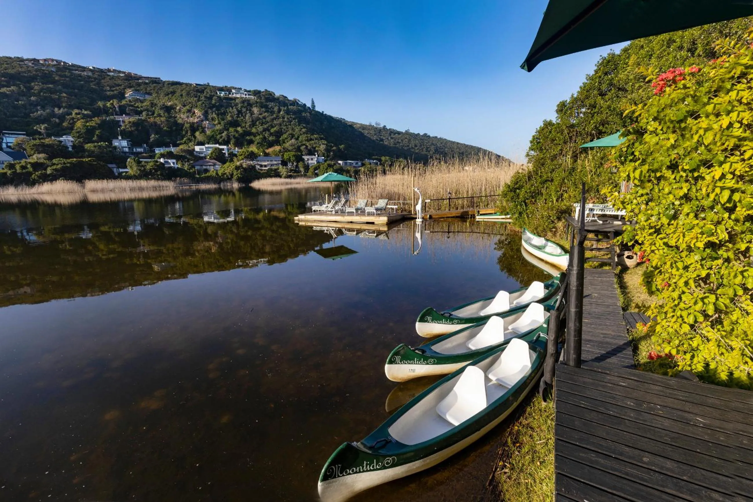Balcony/Terrace in Moontide Riverside Lodge