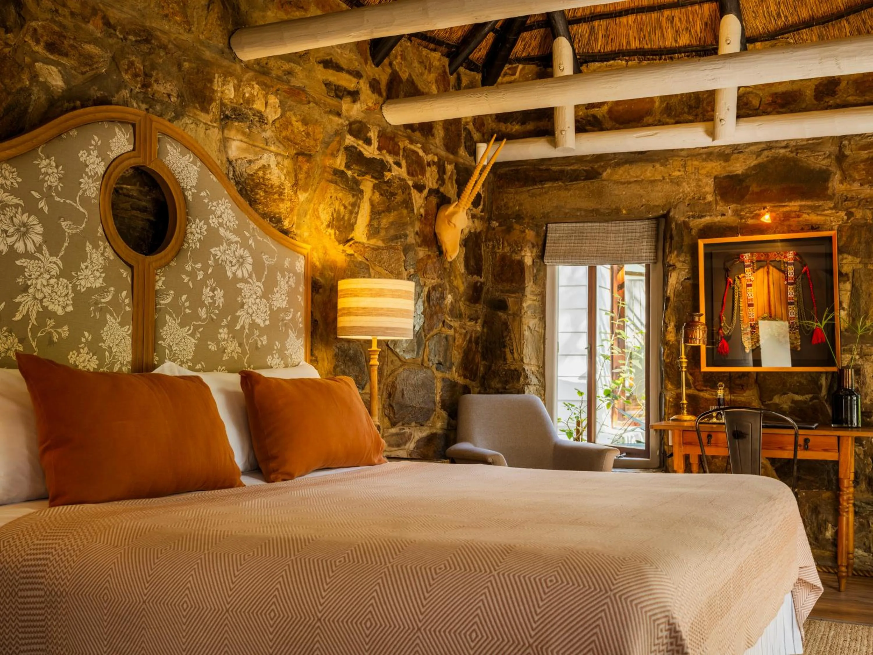 Bed in Moontide Riverside Lodge