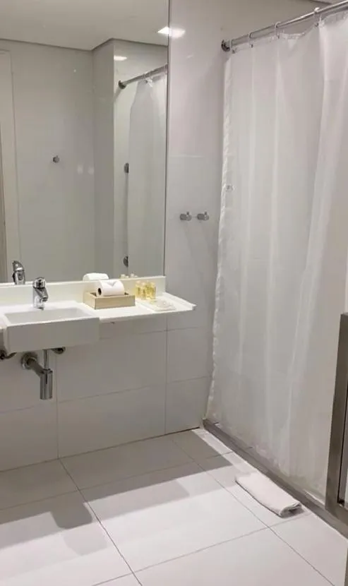 Bathroom in Samba Bossa Nova Ipanema