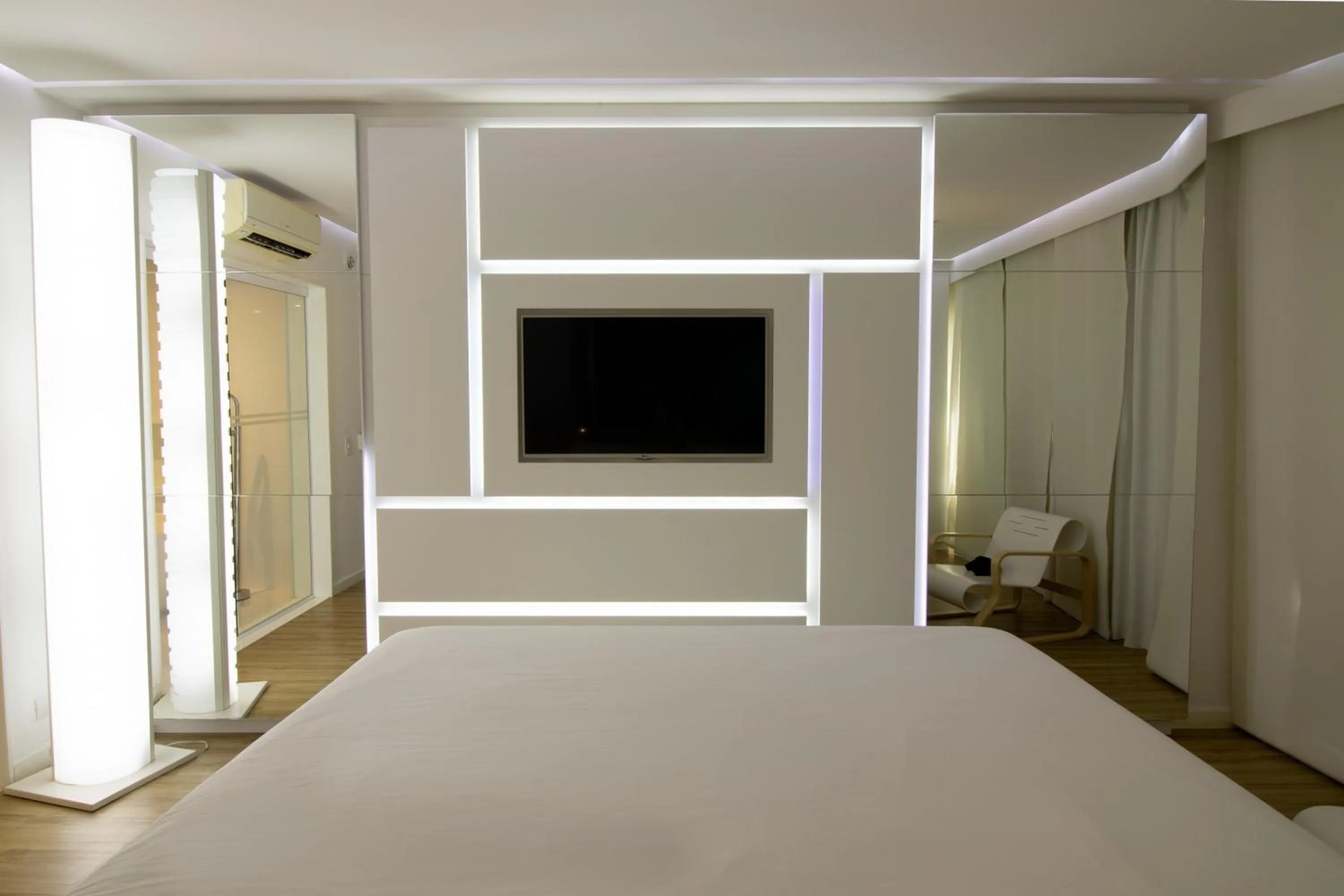 Bedroom, Bed in Samba Bossa Nova Ipanema