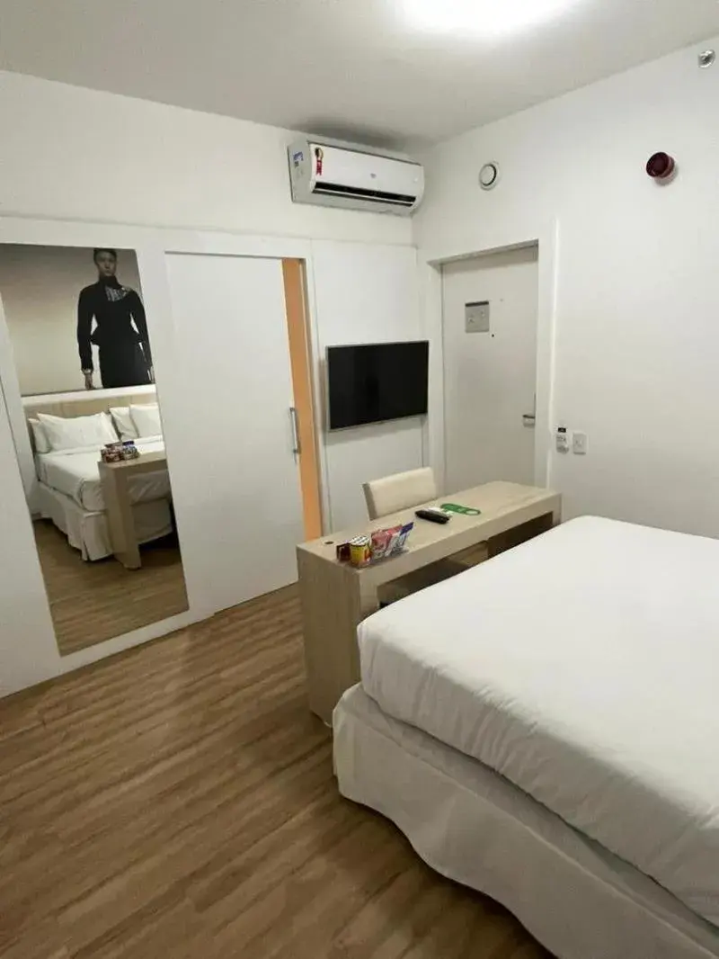 Bedroom, Bed in Samba Bossa Nova Ipanema Bedroom, Bed in Samba Bossa Nova Ipanema