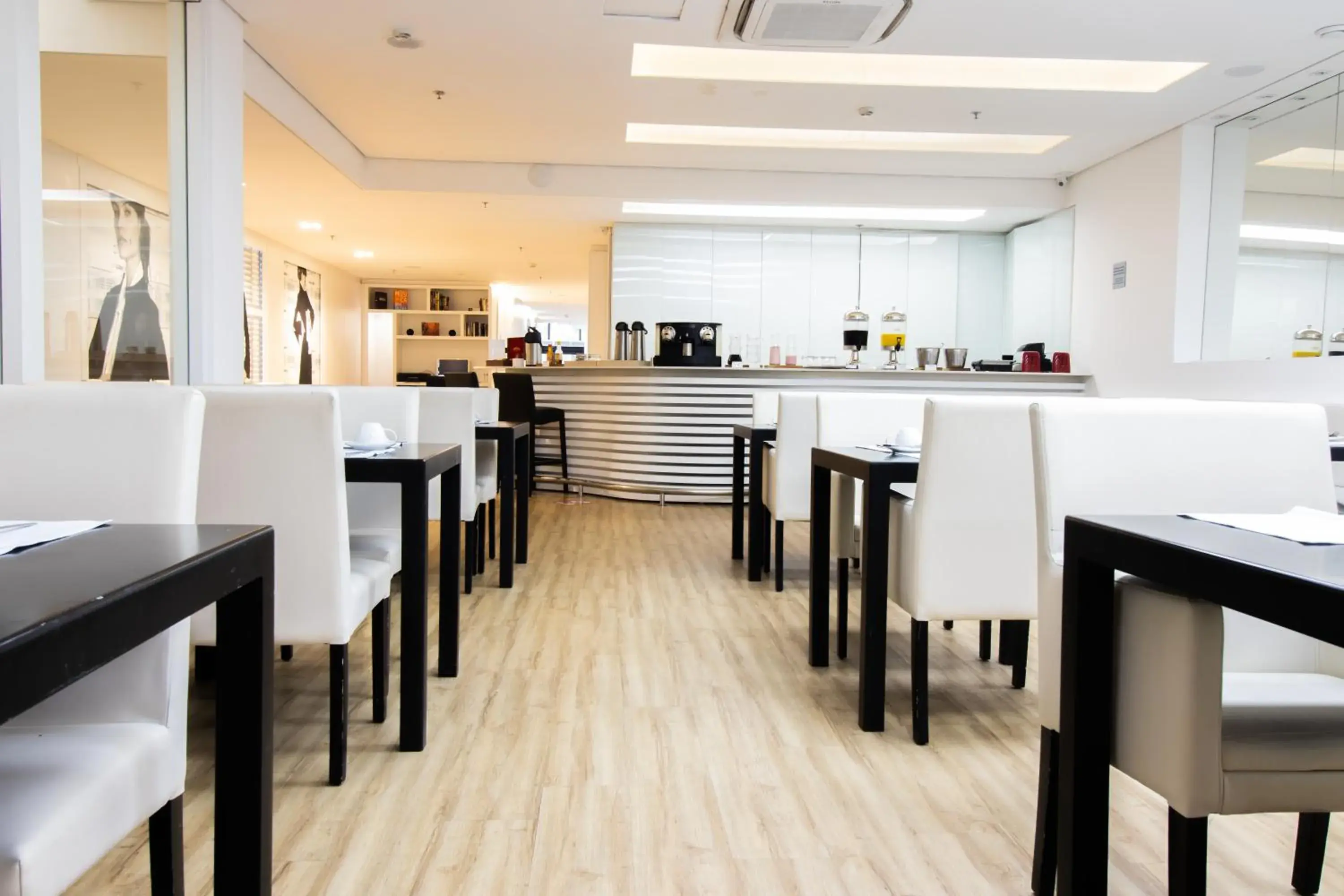 Restaurant/places to eat in Samba Bossa Nova Ipanema Restaurant/places to eat in Samba Bossa Nova Ipanema